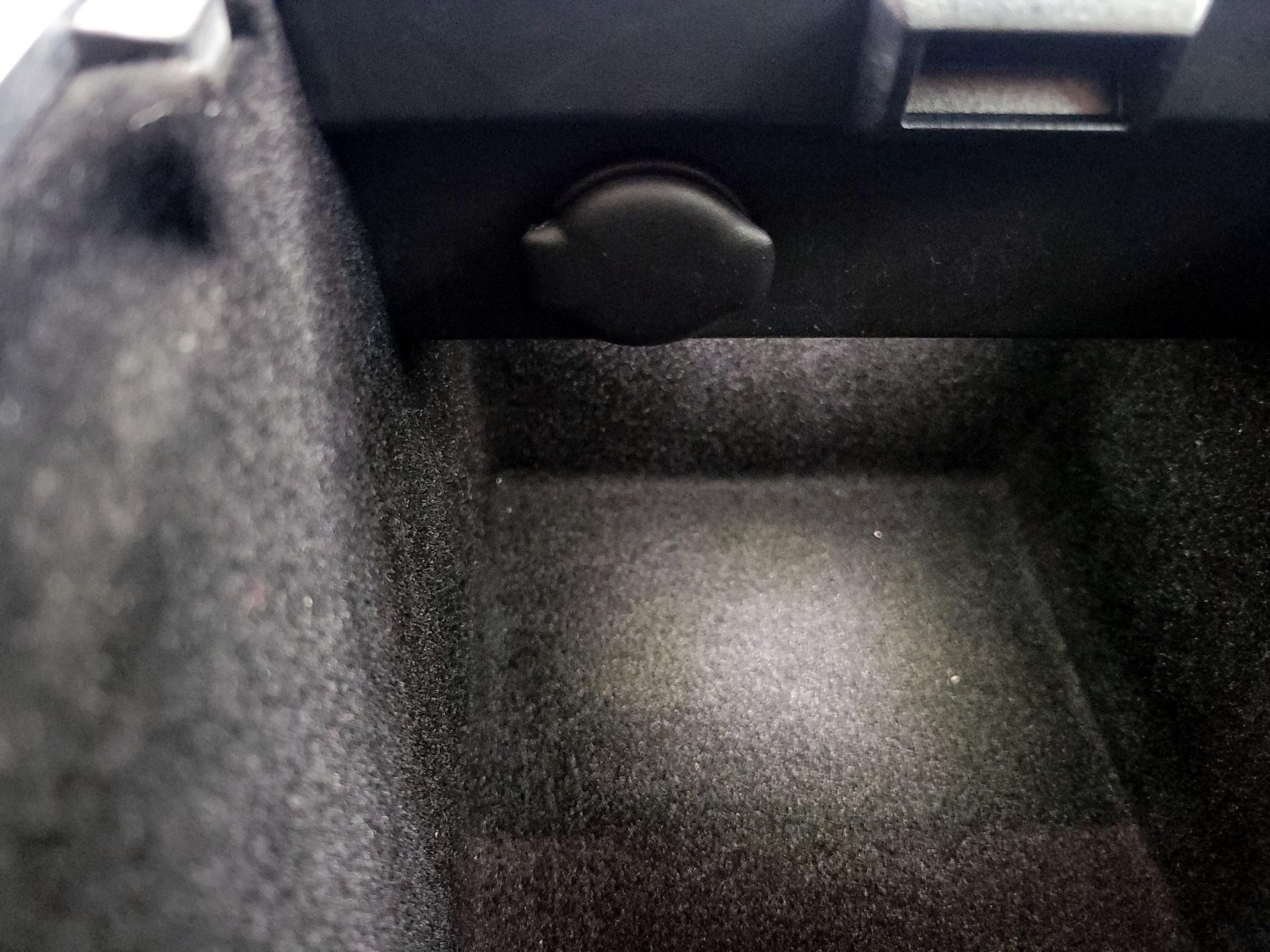 Thumbnail: 2022 Tesla Model Y - 18