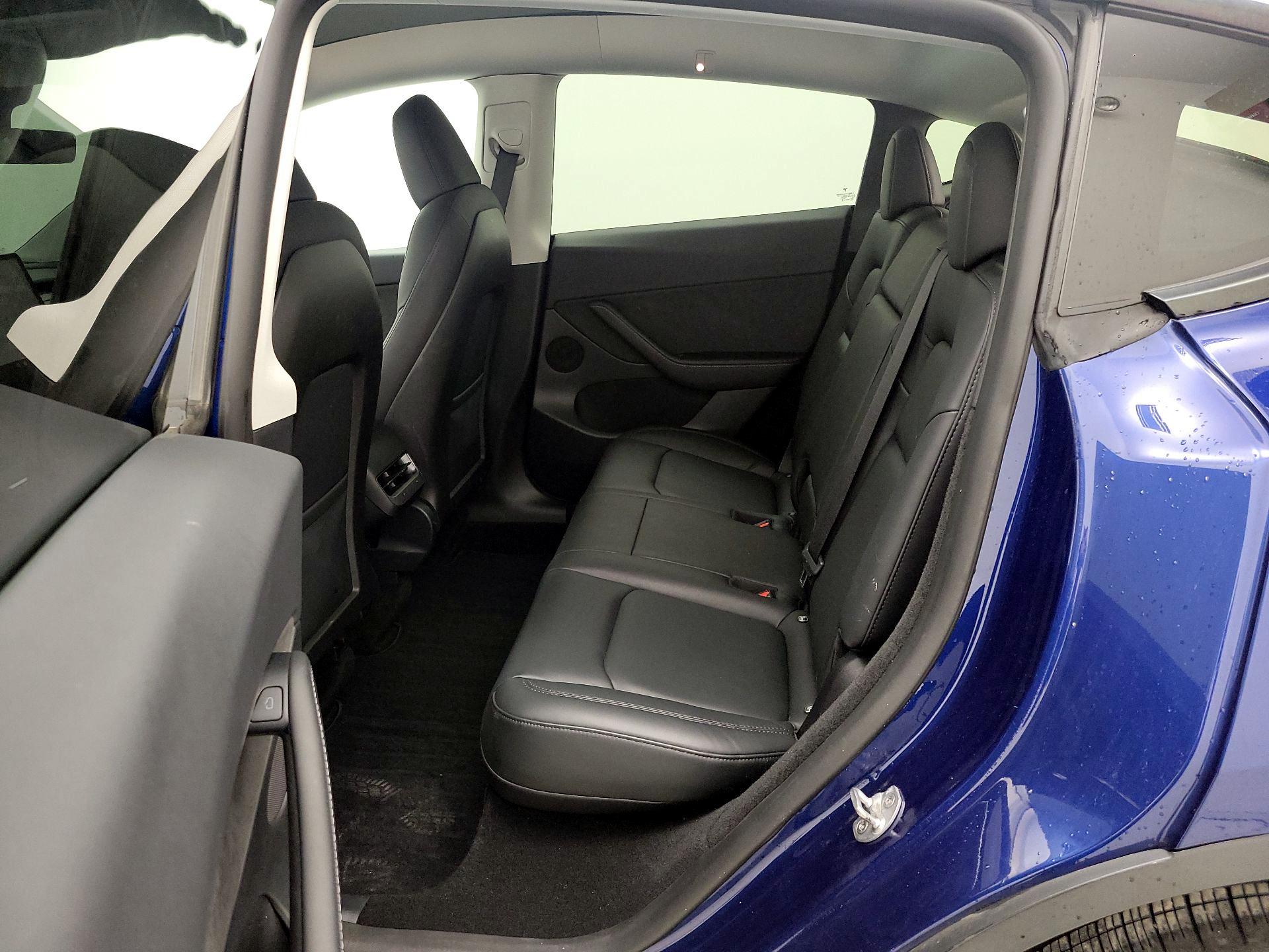 Thumbnail: 2022 Tesla Model Y - 20