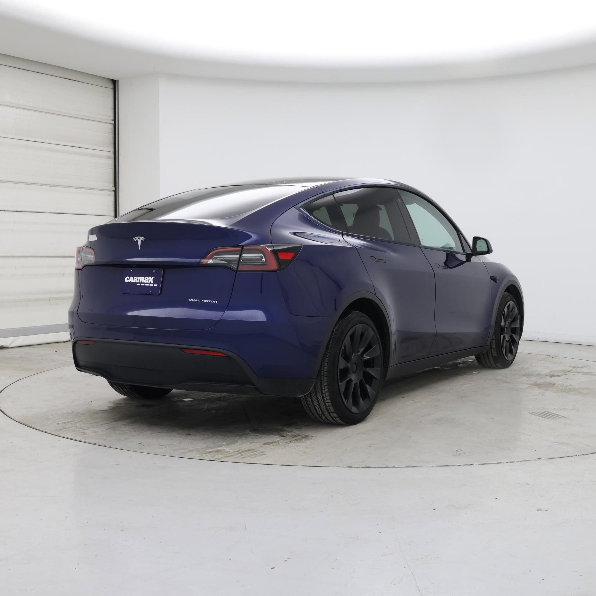 Thumbnail: 2022 Tesla Model Y - 8