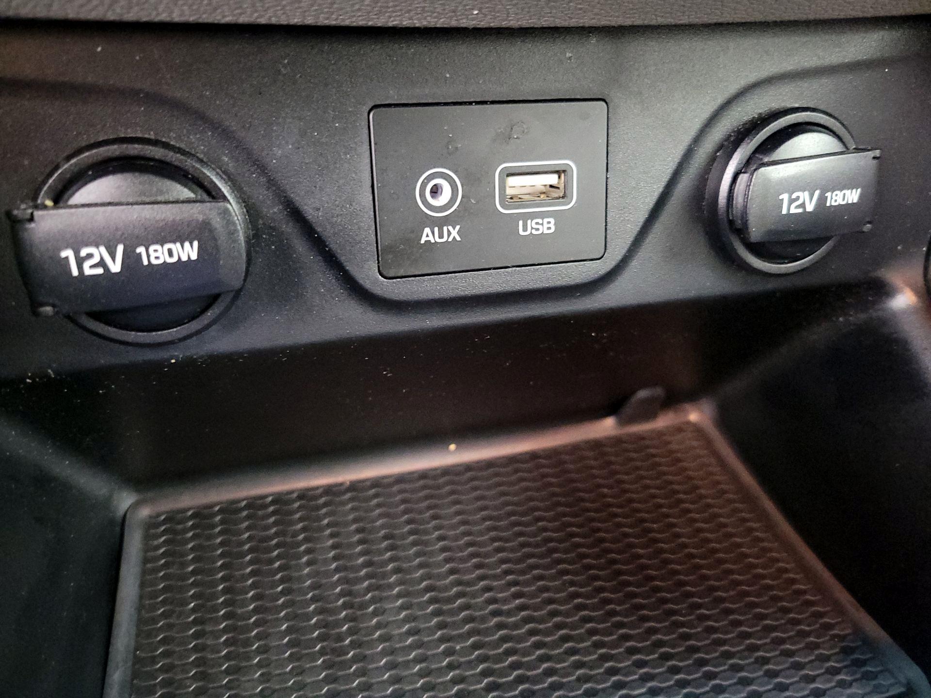 Thumbnail: 2020 Hyundai Tucson - 18