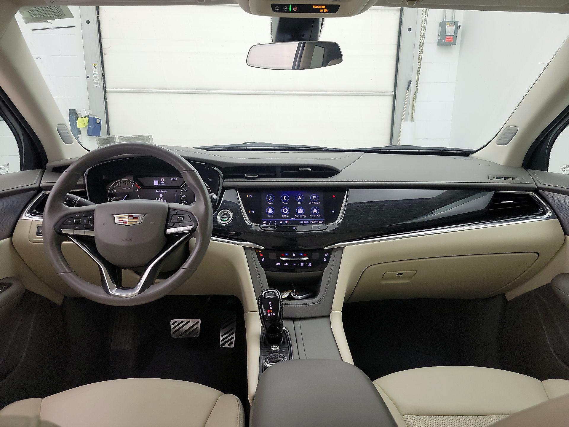 Thumbnail: 2020 Cadillac XT6 - 9