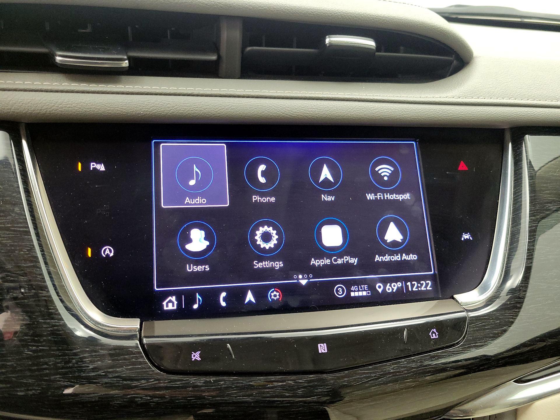 Thumbnail: 2020 Cadillac XT6 - 16