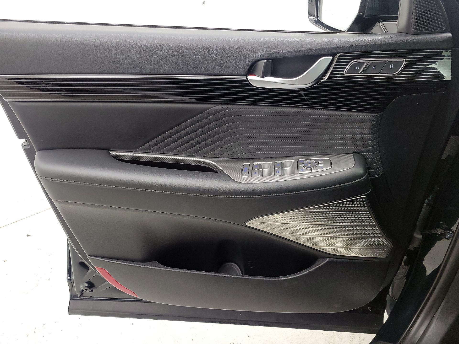 Thumbnail: 2023 Hyundai Palisade - 12