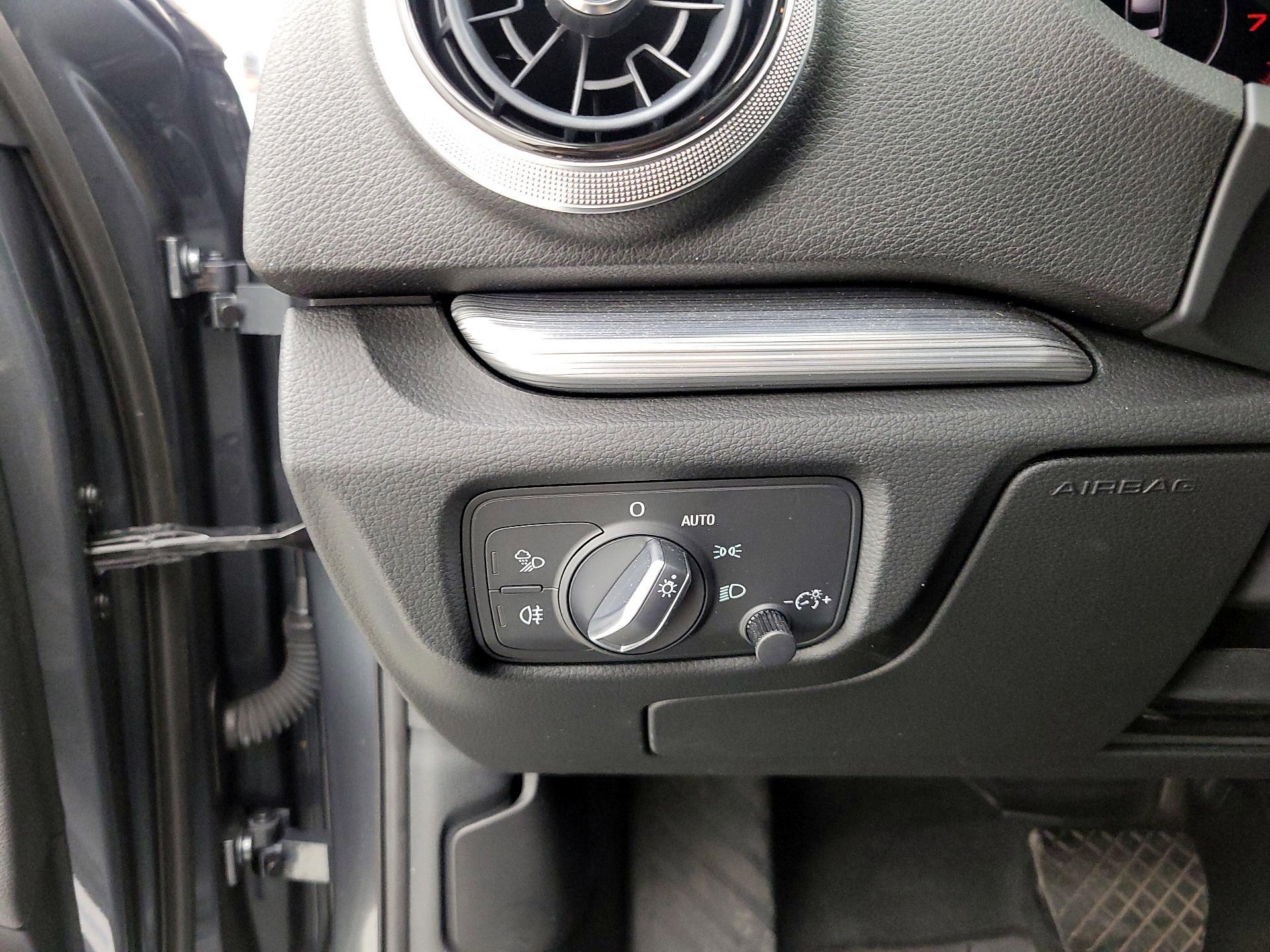 Thumbnail: 2017 Audi A3 - 13