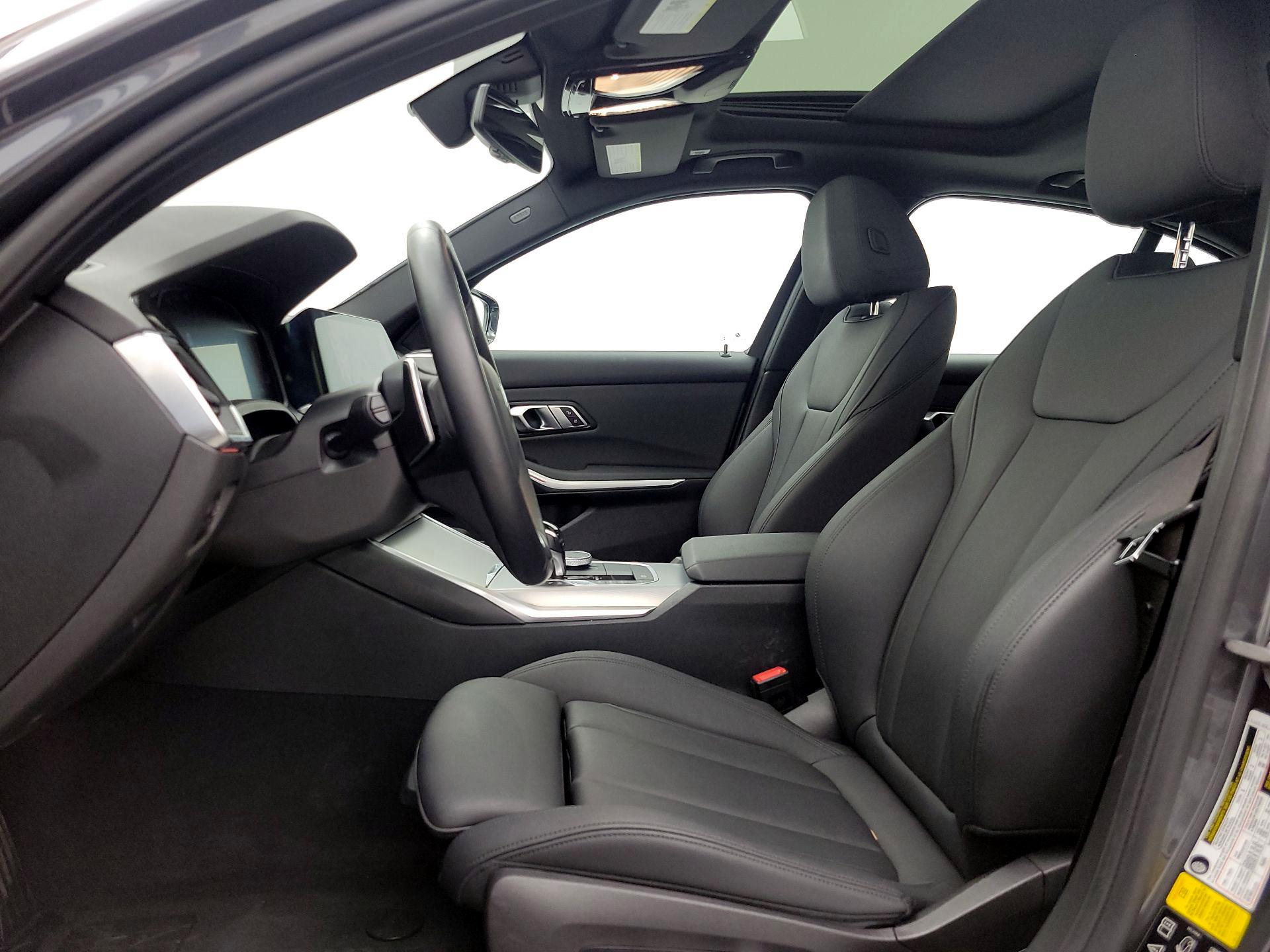 Thumbnail: 2021 BMW 3 Series - 11