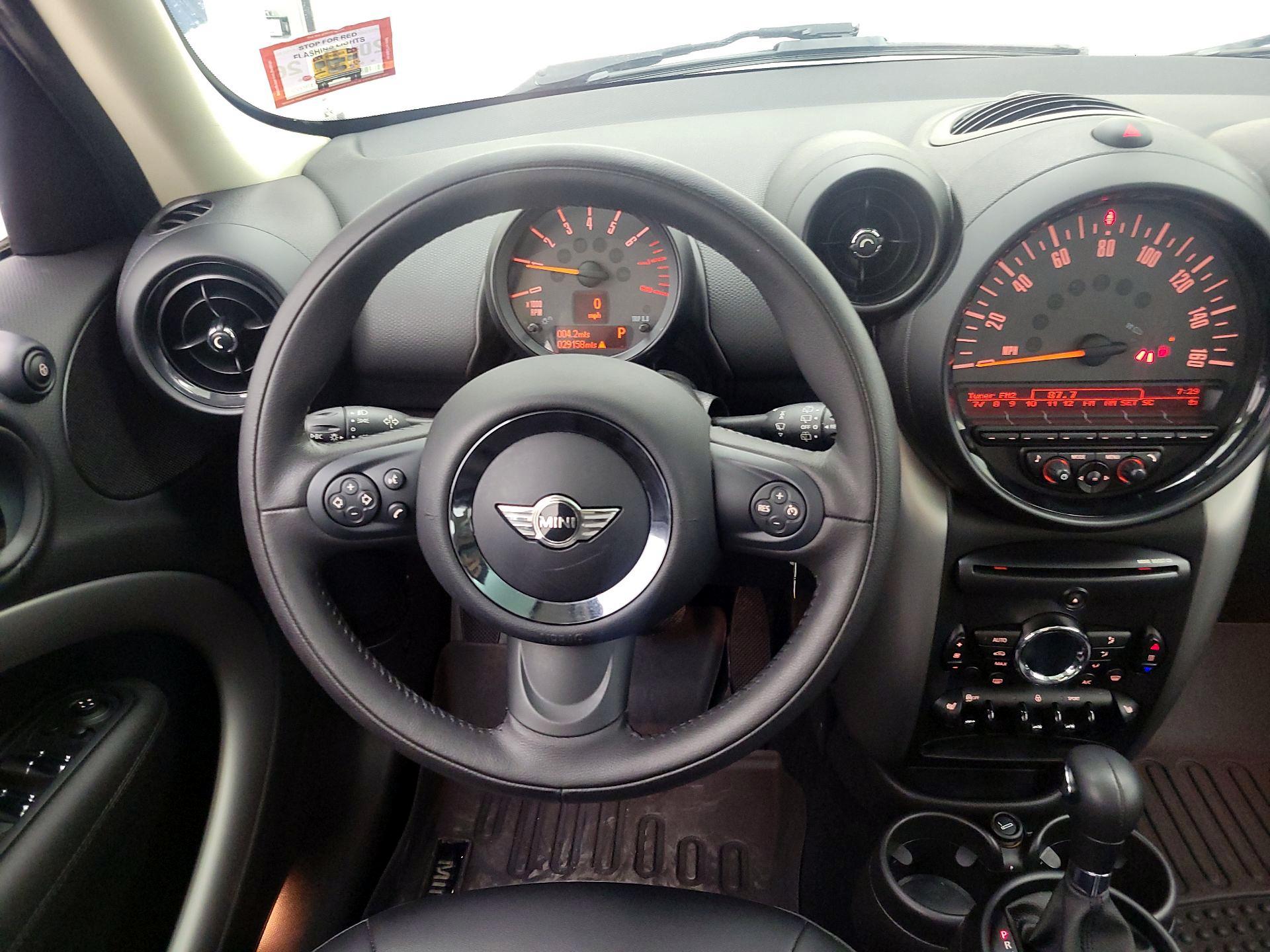 Thumbnail: 2015 MINI Cooper Countryman - 10
