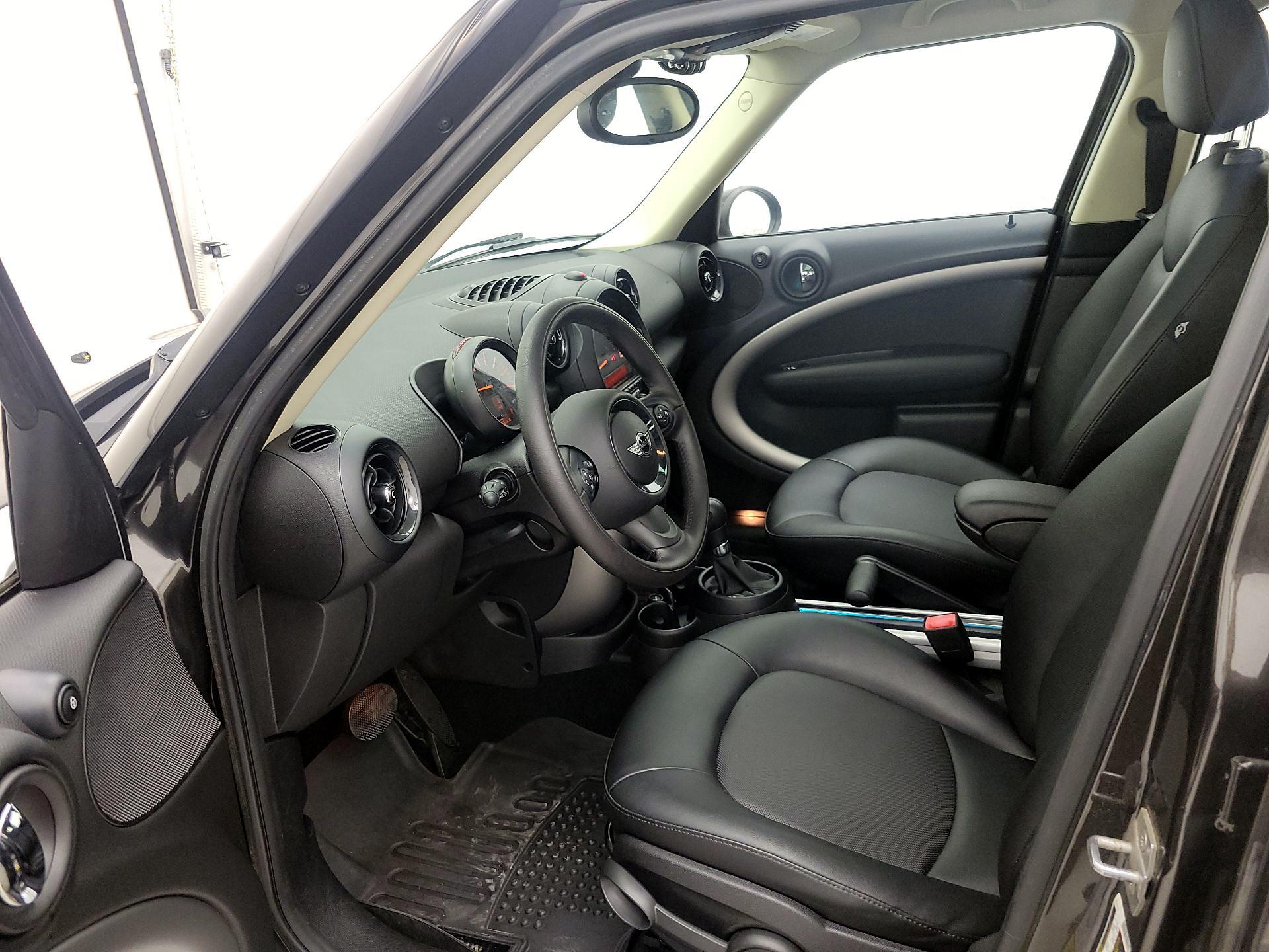 Thumbnail: 2015 MINI Cooper Countryman - 11