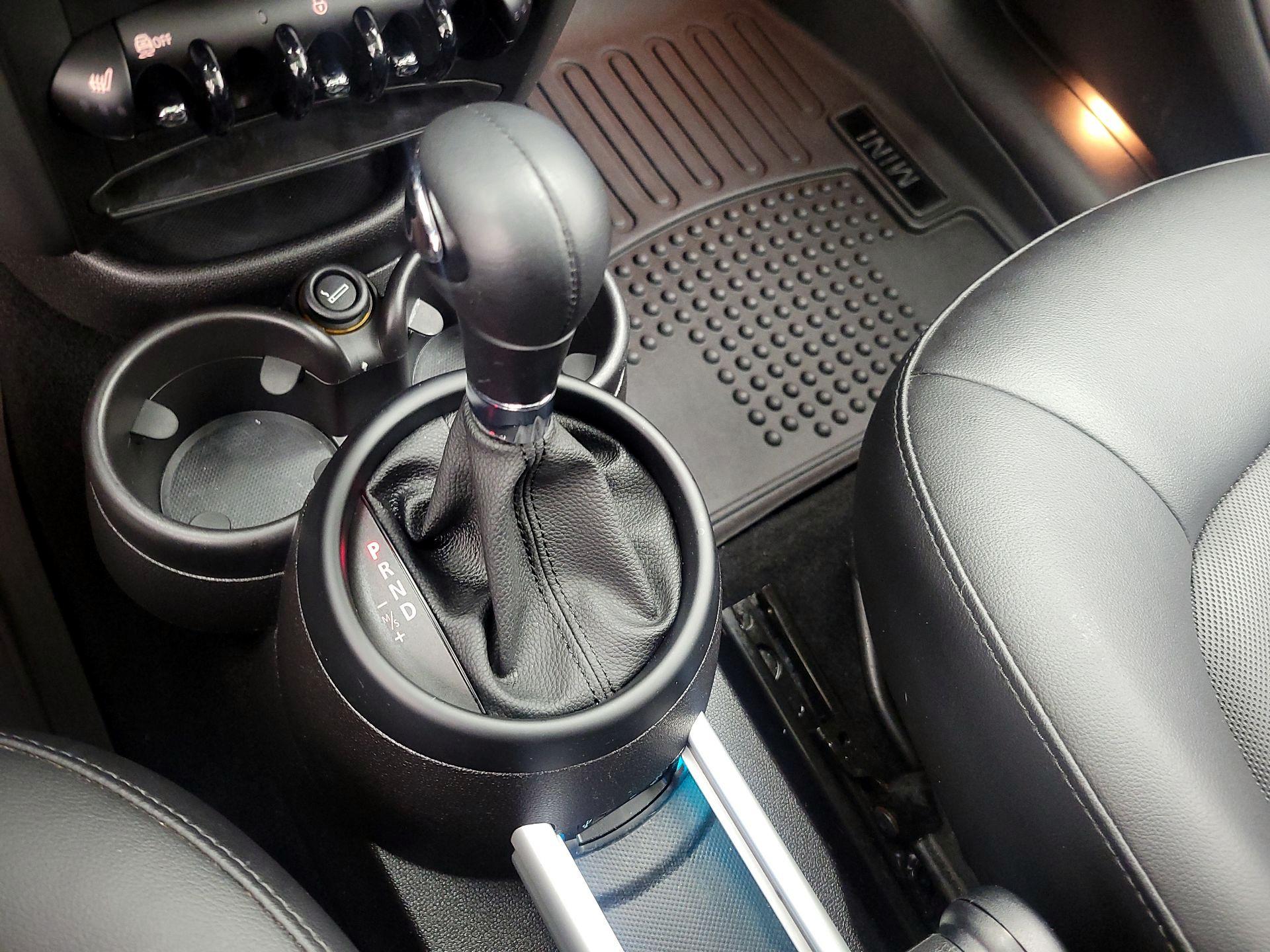 Thumbnail: 2015 MINI Cooper Countryman - 15