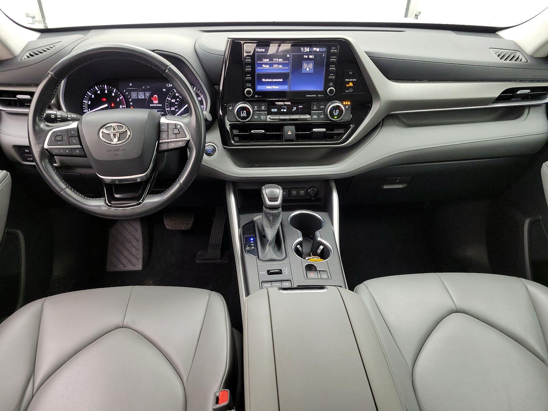 Thumbnail: 2021 Toyota Highlander - 9