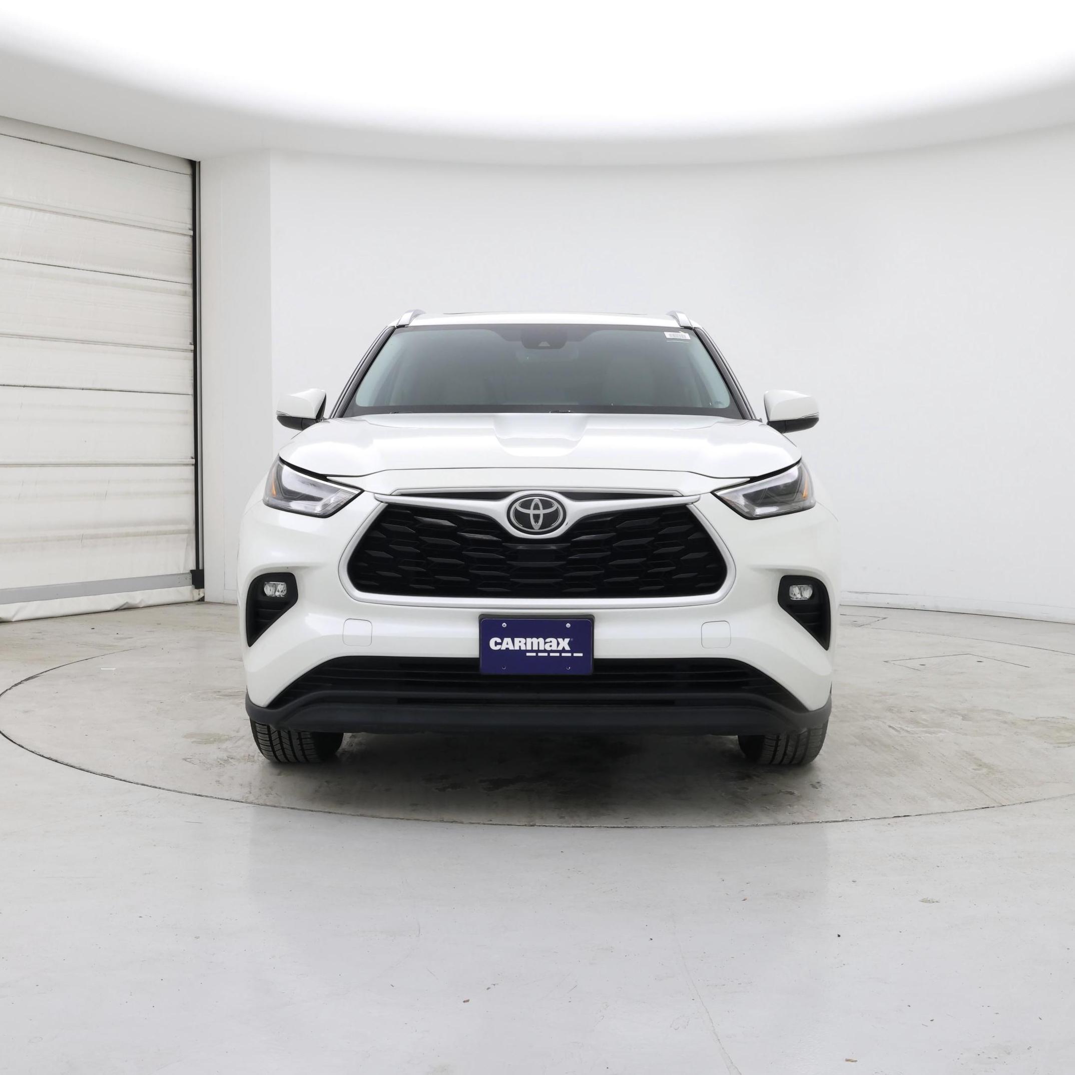 Thumbnail: 2021 Toyota Highlander - 5