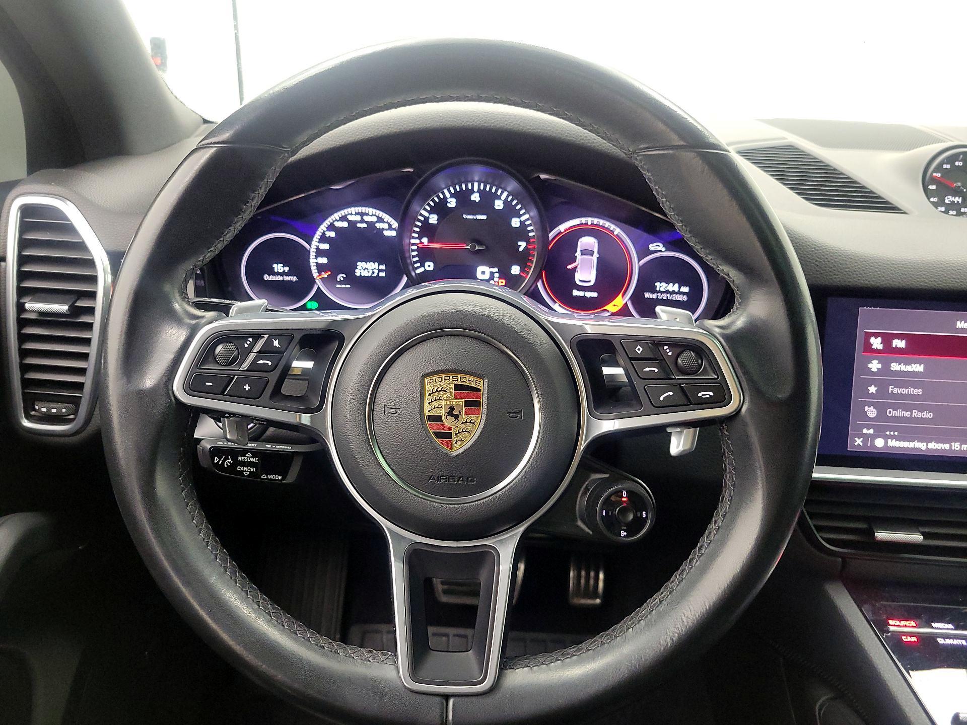 Thumbnail: 2023 Porsche Cayenne - 10