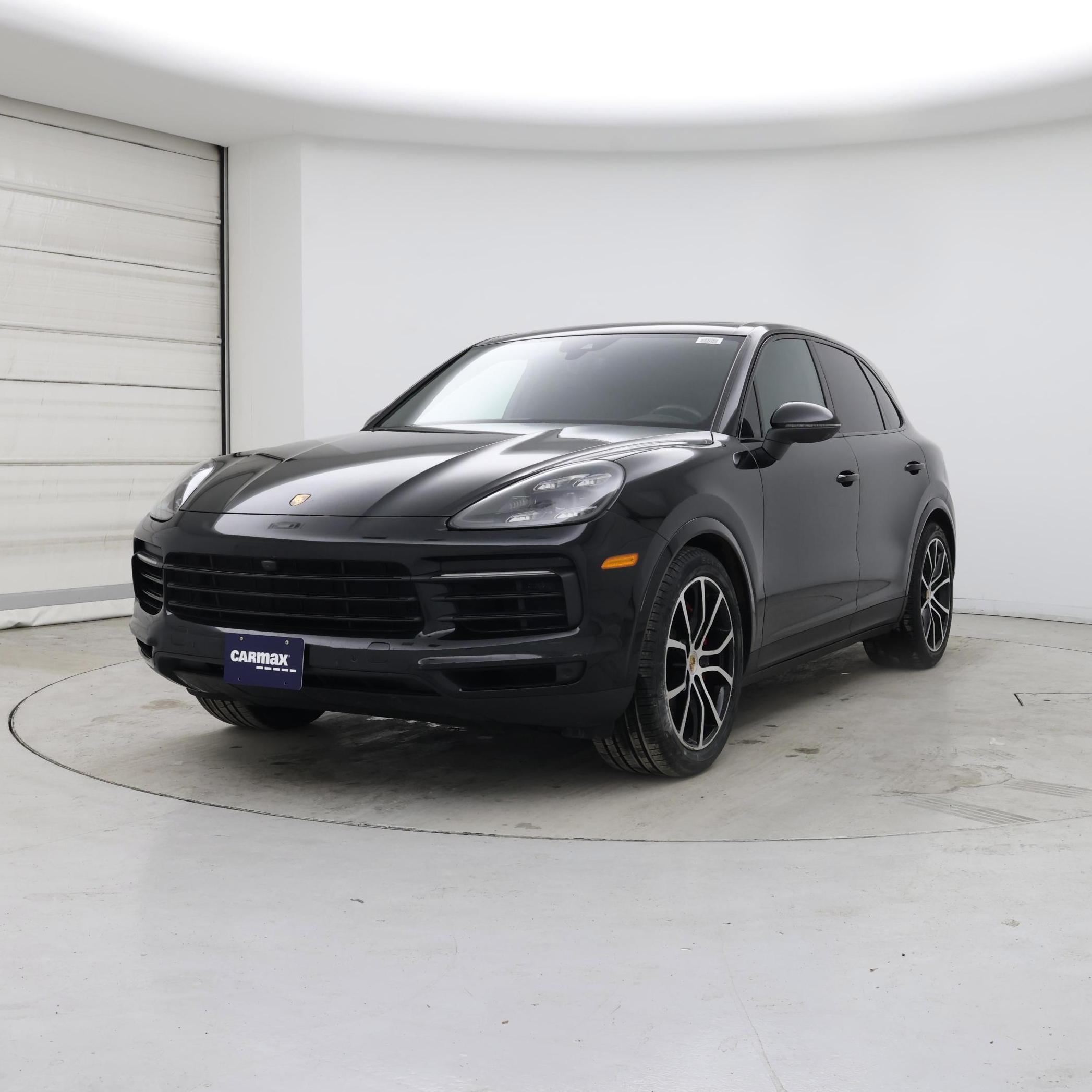 Thumbnail: 2023 Porsche Cayenne - 4