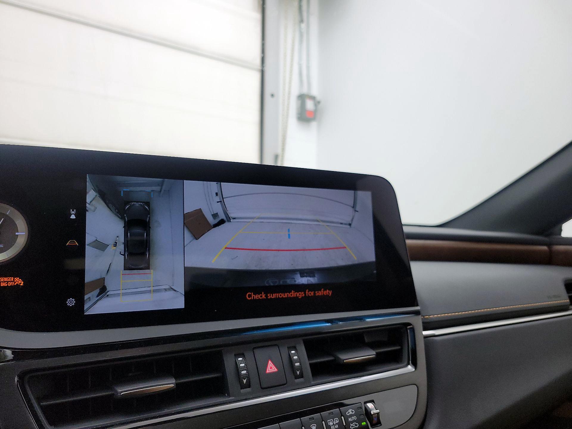 Thumbnail: 2024 Lexus ES - 14