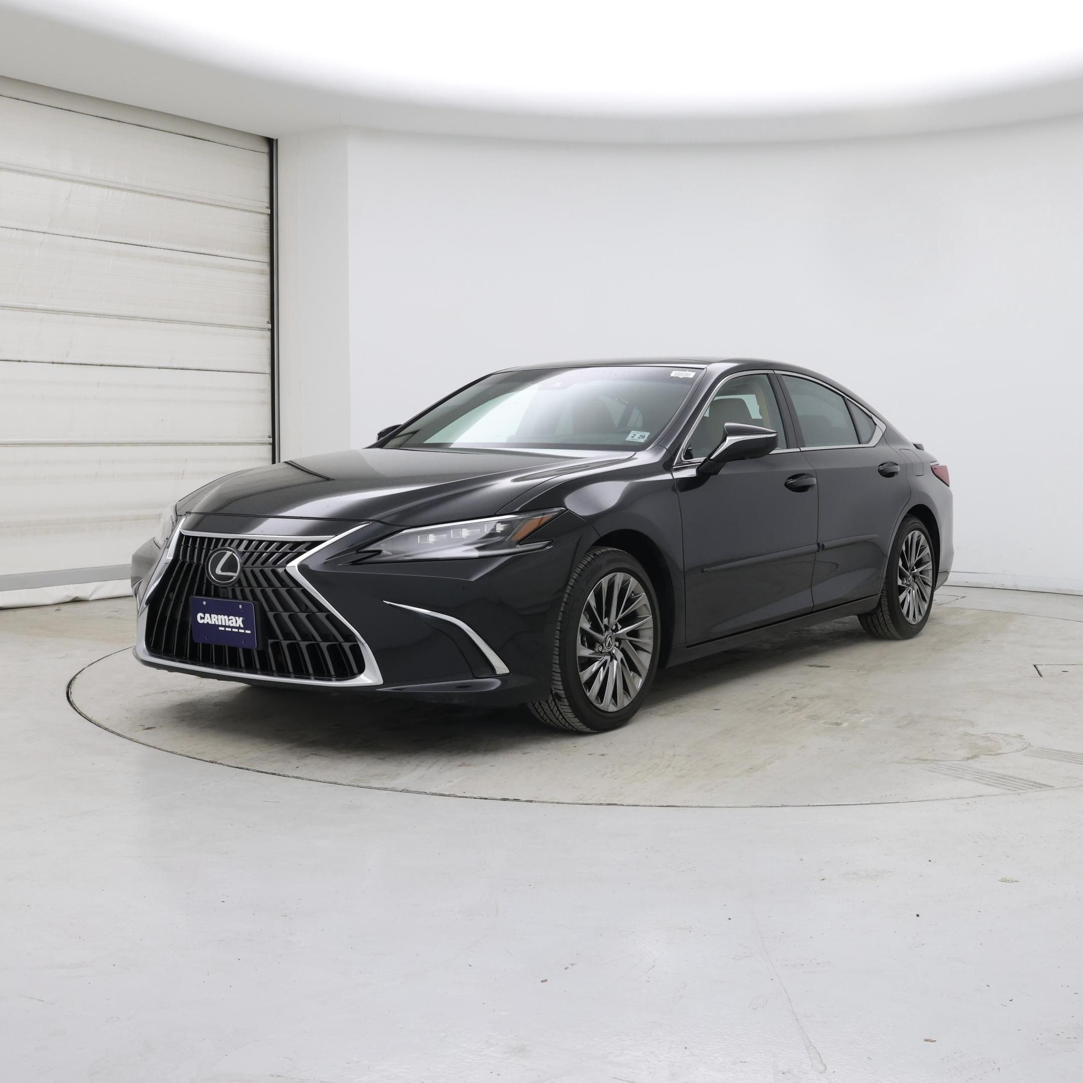 Thumbnail: 2024 Lexus ES - 4