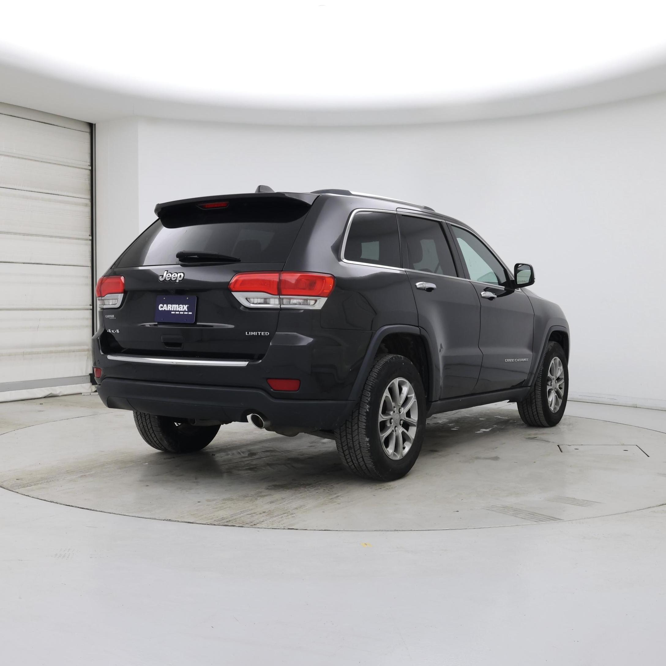 Thumbnail: 2016 Jeep Grand Cherokee - 8