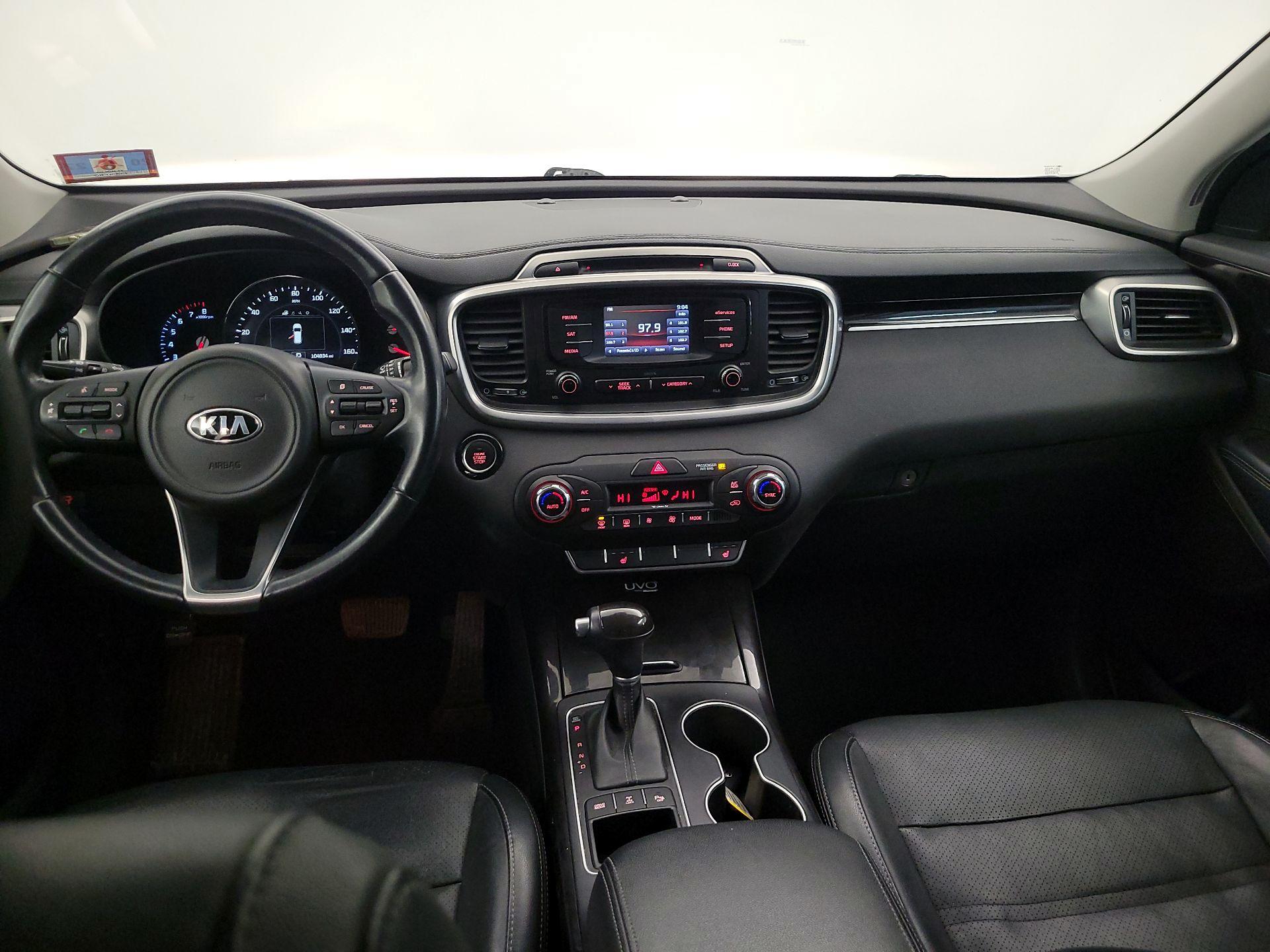 Thumbnail: 2016 Kia Sorento - 9