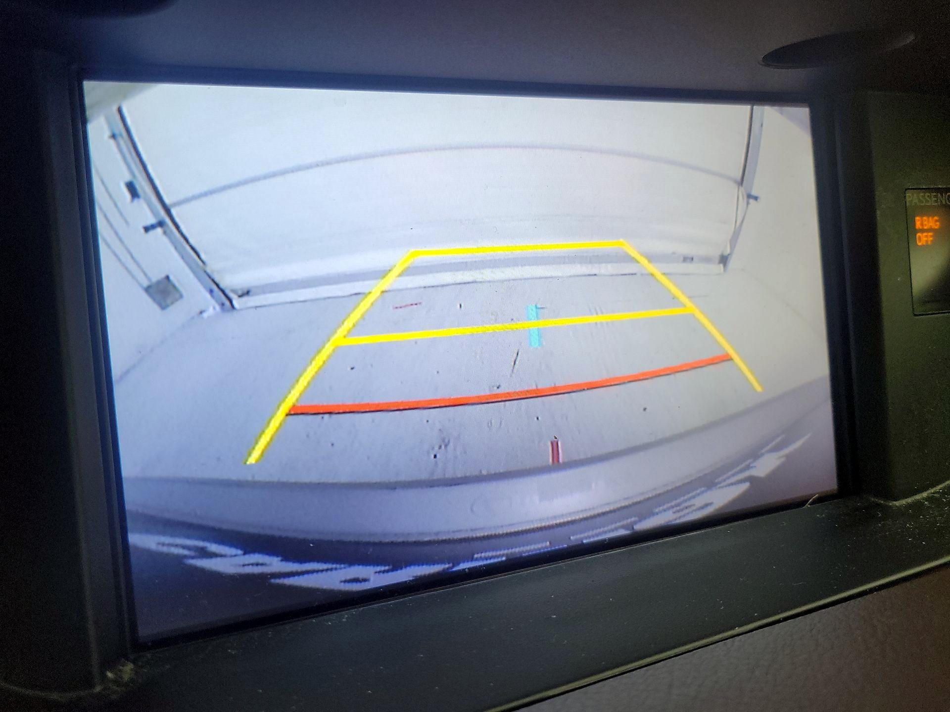 Thumbnail: 2016 Lexus ES - 14