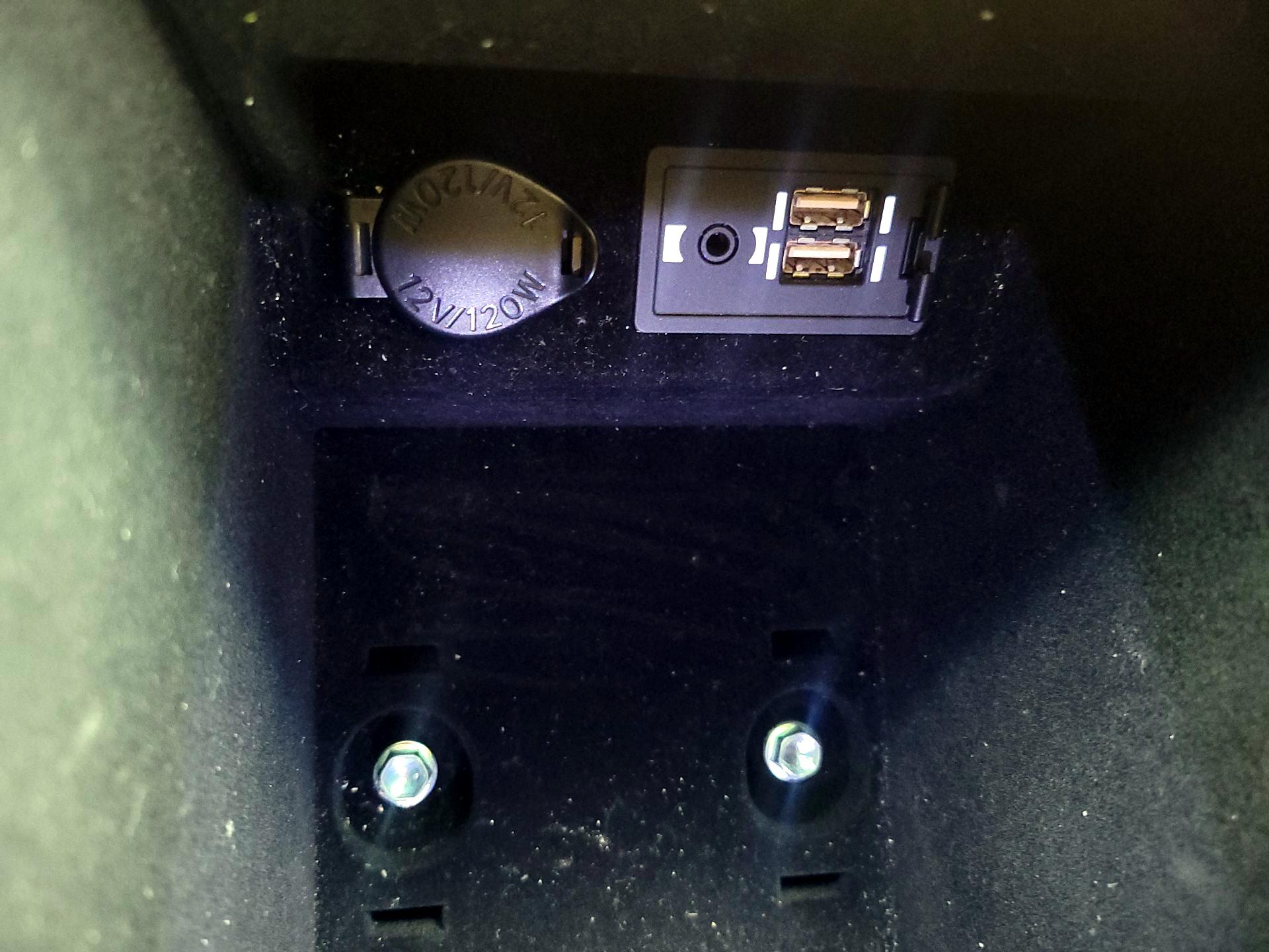 Thumbnail: 2016 Lexus ES - 18