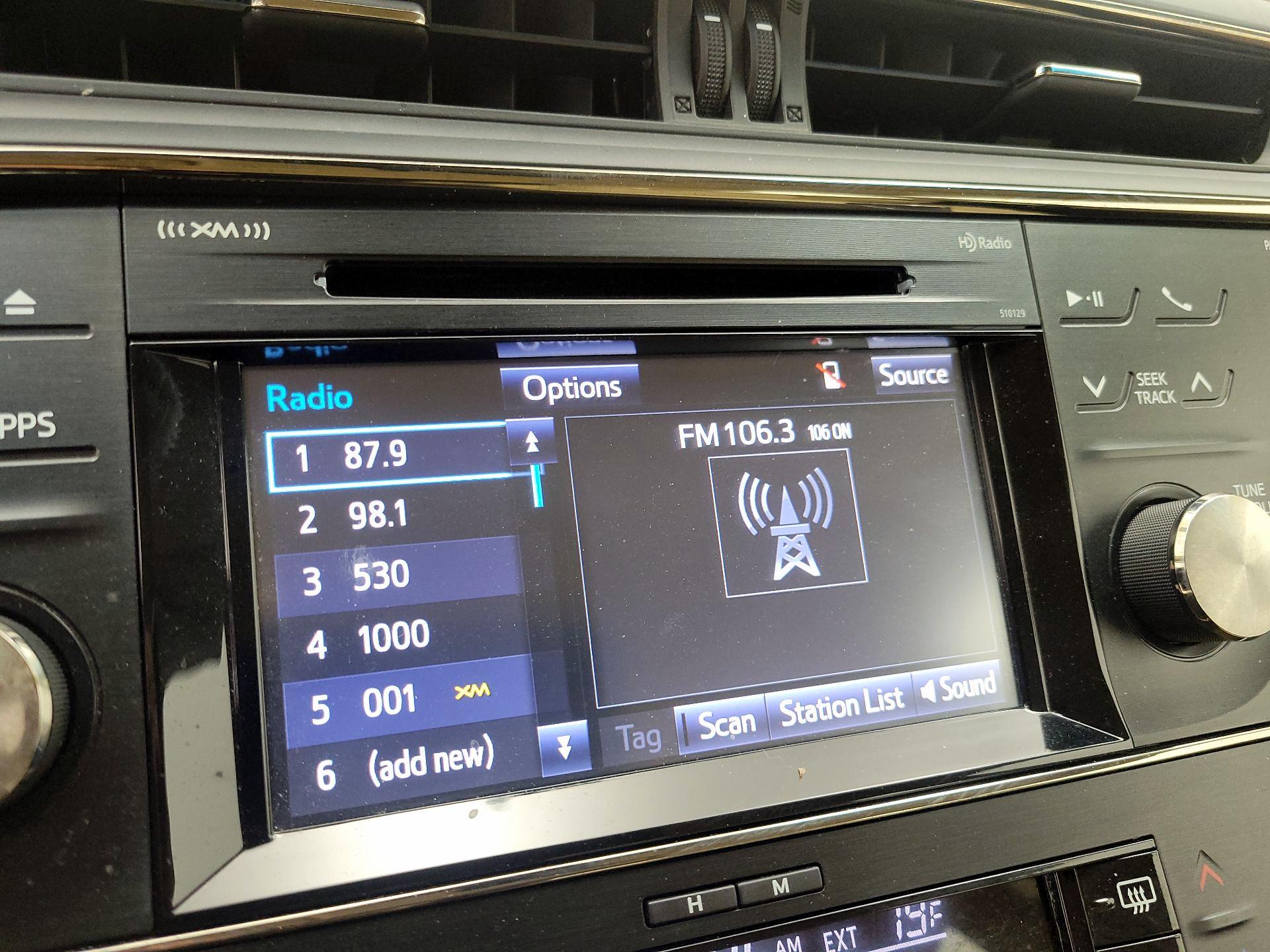 Thumbnail: 2018 Toyota Avalon - 15