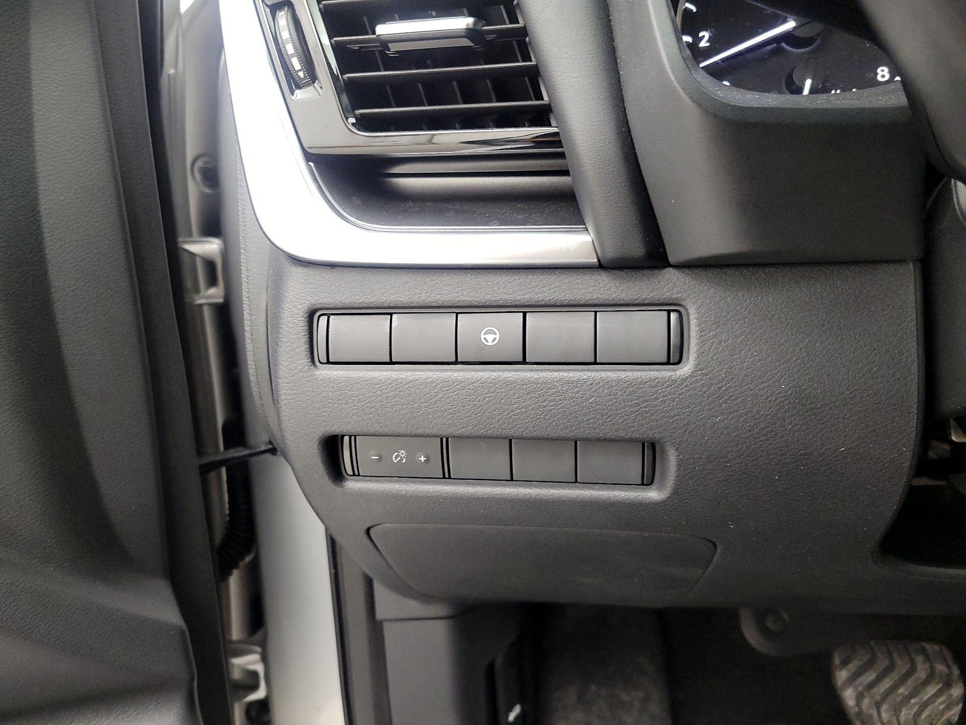 Thumbnail: 2022 Nissan Rogue - 13