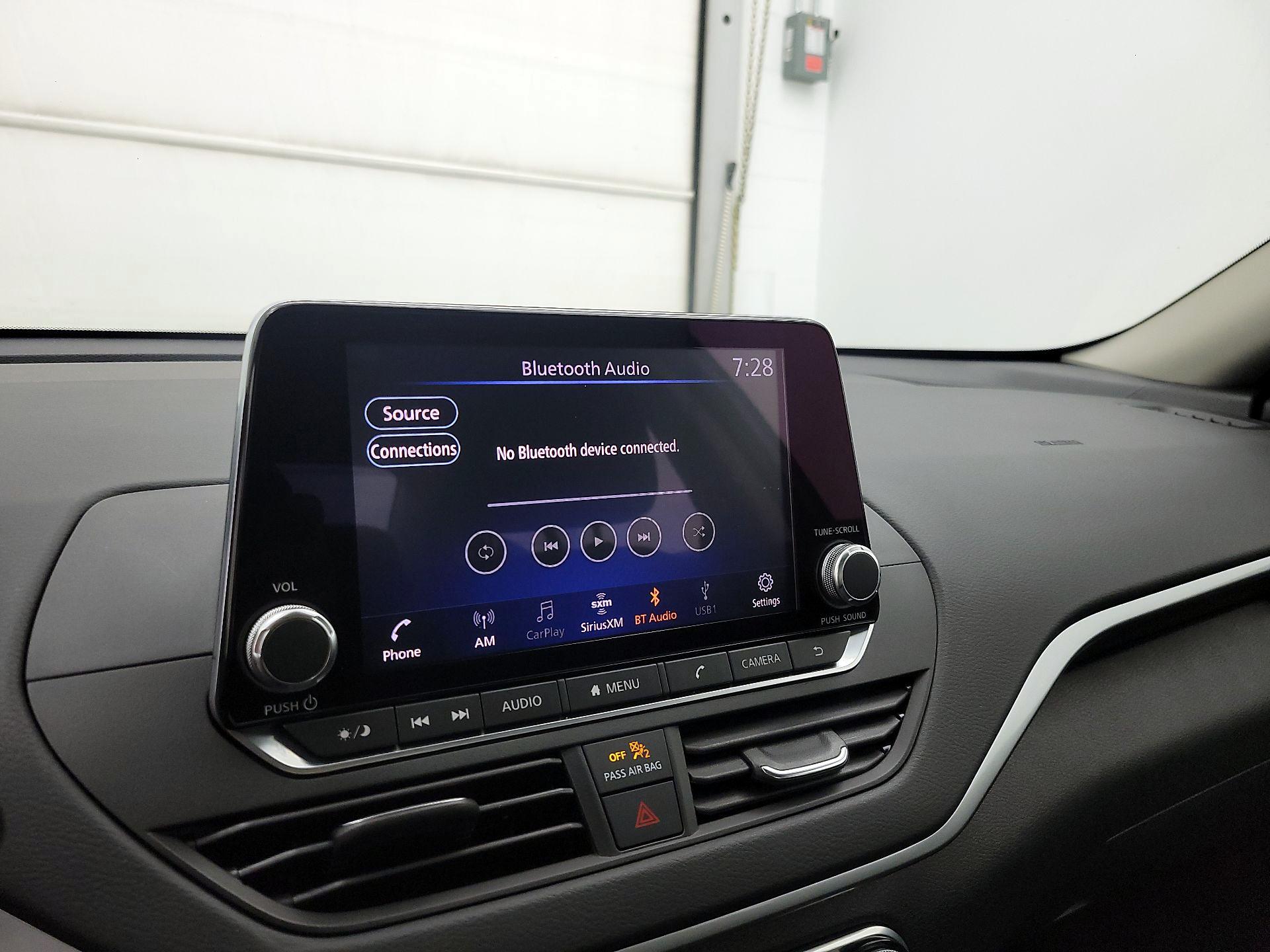 Thumbnail: 2022 Nissan Altima - 15