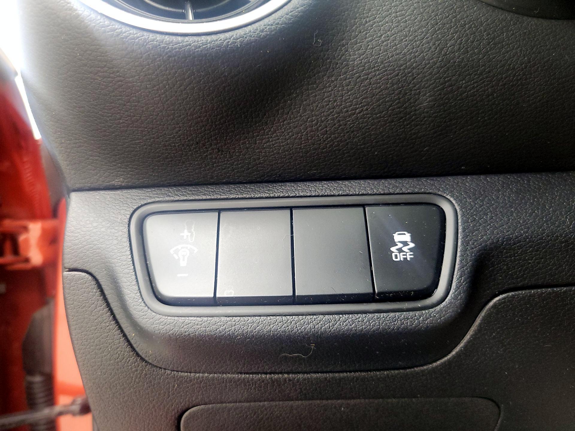 Thumbnail: 2022 Kia Forte - 13