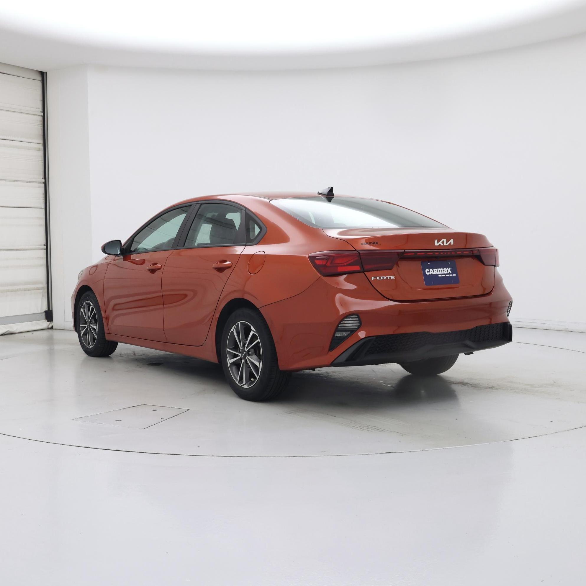 Thumbnail: 2022 Kia Forte - 2