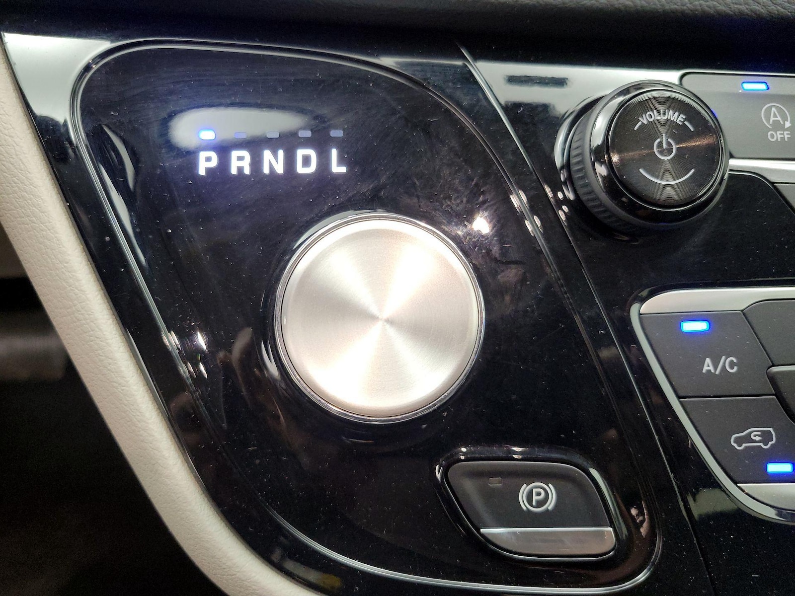 2020 Chrysler Pacifica Touring L - Photo 18
