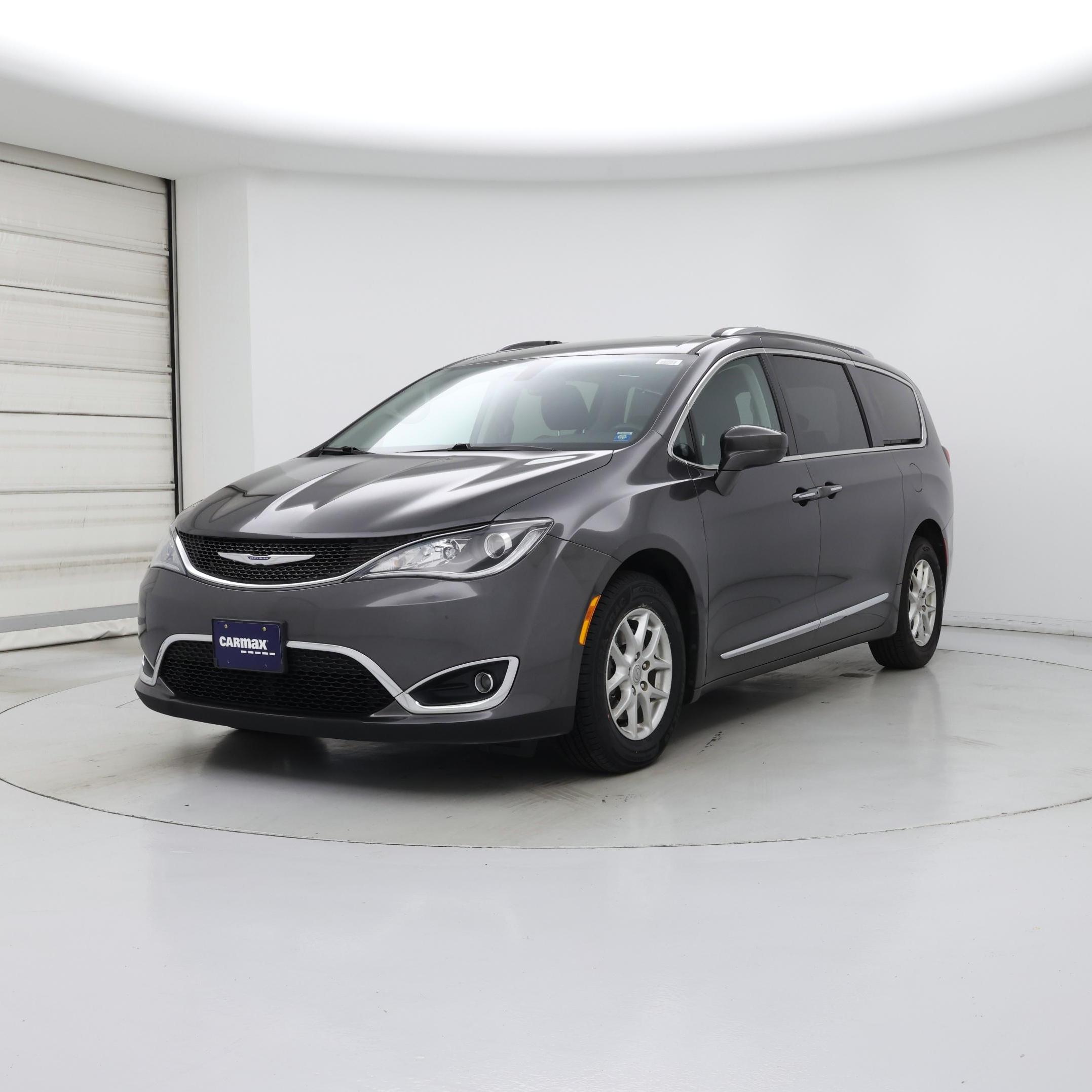 Thumbnail: 2020 Chrysler Pacifica - 4