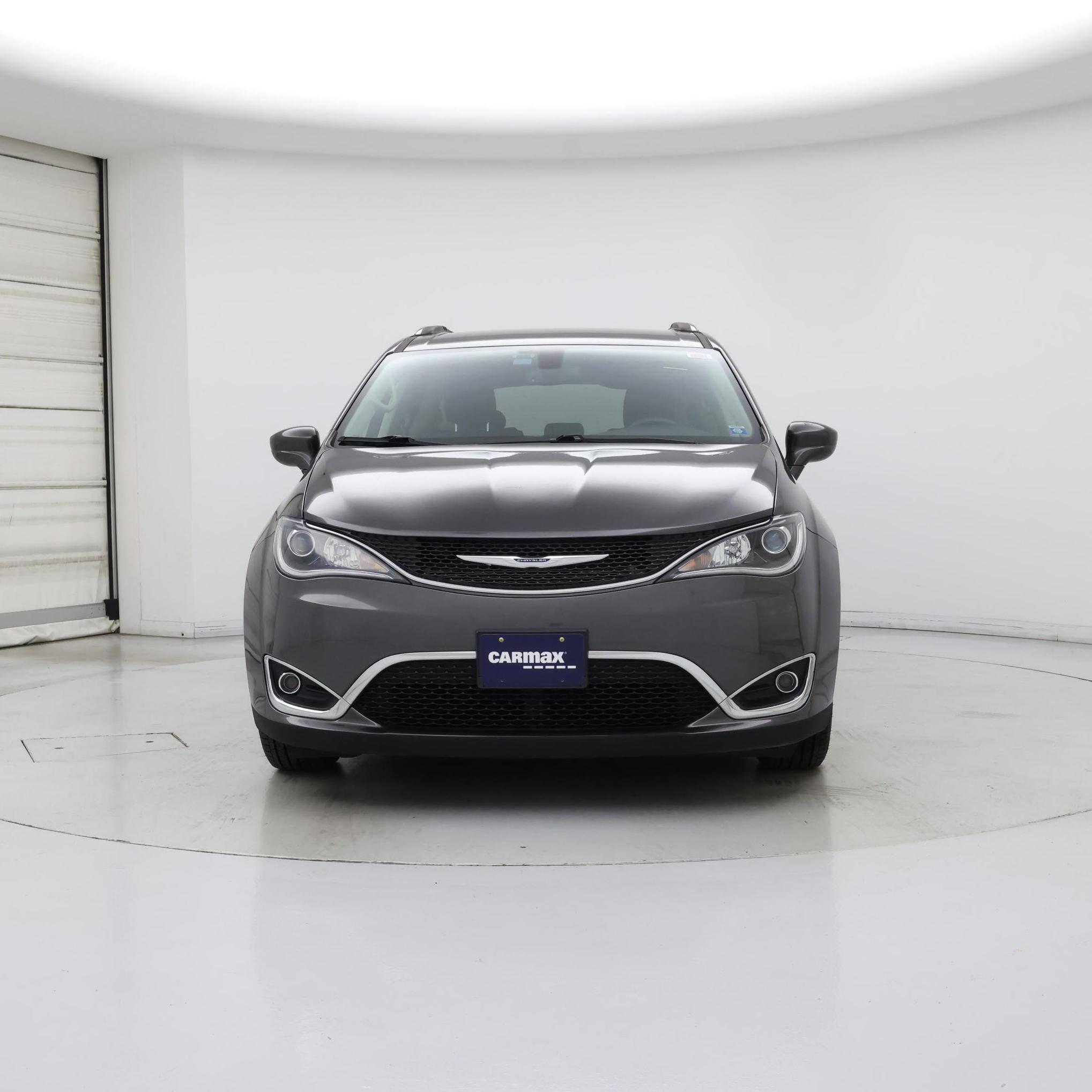 Thumbnail: 2020 Chrysler Pacifica - 5