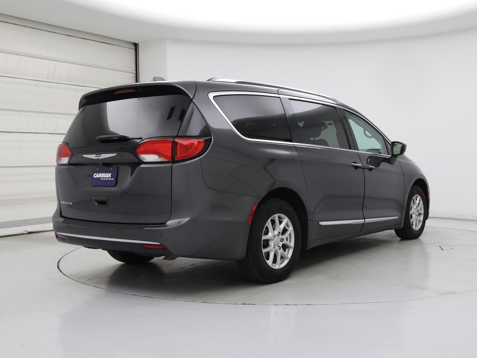 2020 Chrysler Pacifica Touring L - Photo 9