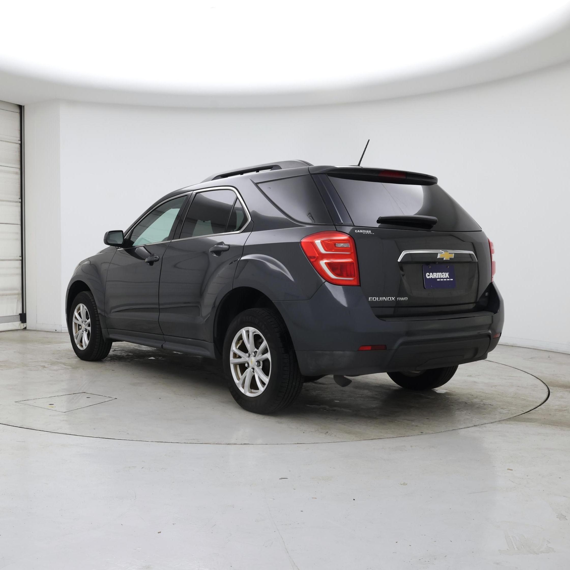 Thumbnail: 2017 Chevrolet Equinox - 2