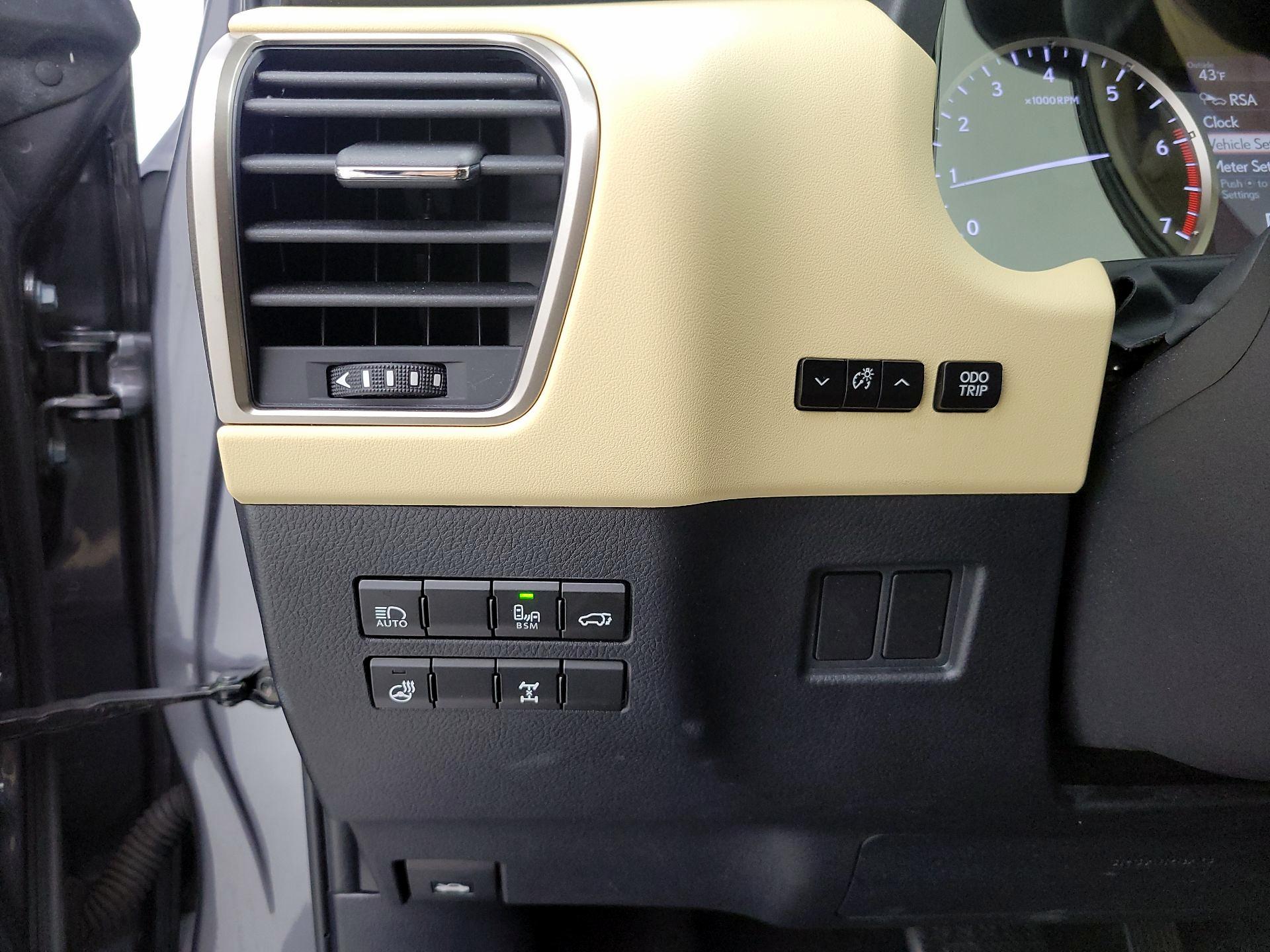 Thumbnail: 2020 Lexus NX - 13