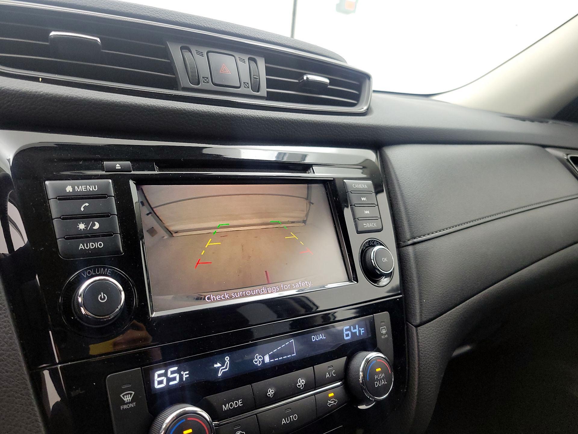 Thumbnail: 2020 Nissan Rogue - 14