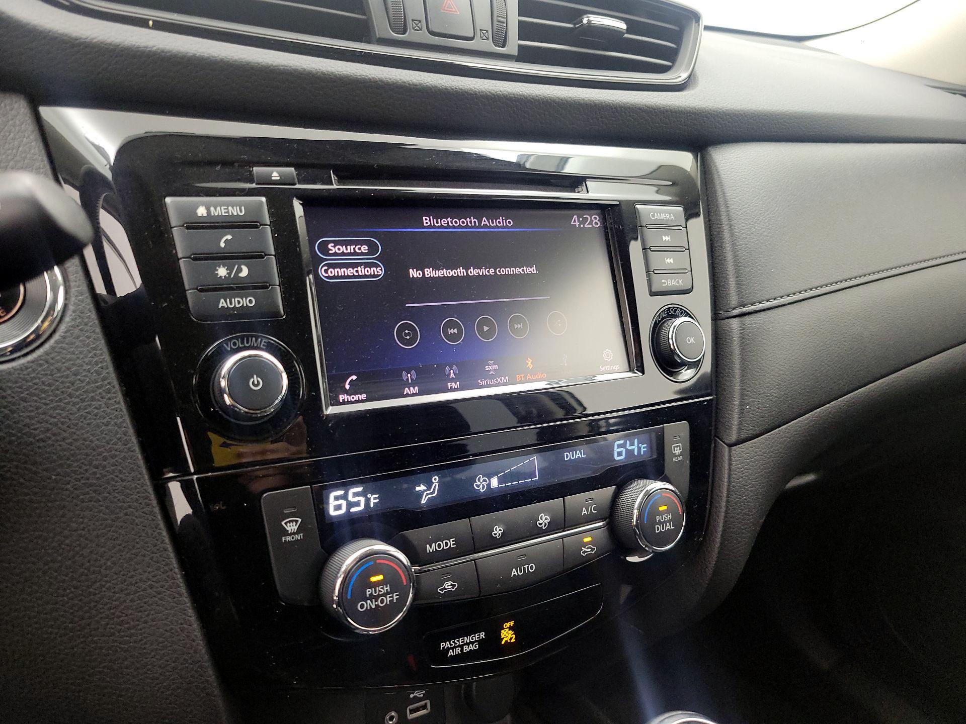 Thumbnail: 2020 Nissan Rogue - 16