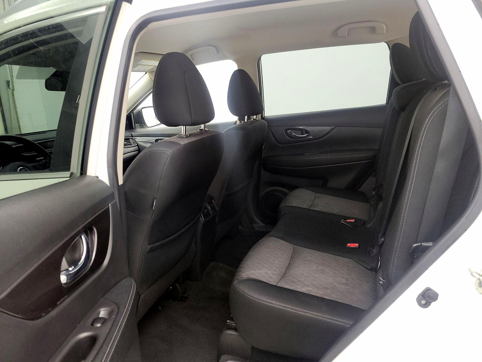 Thumbnail: 2020 Nissan Rogue - 19