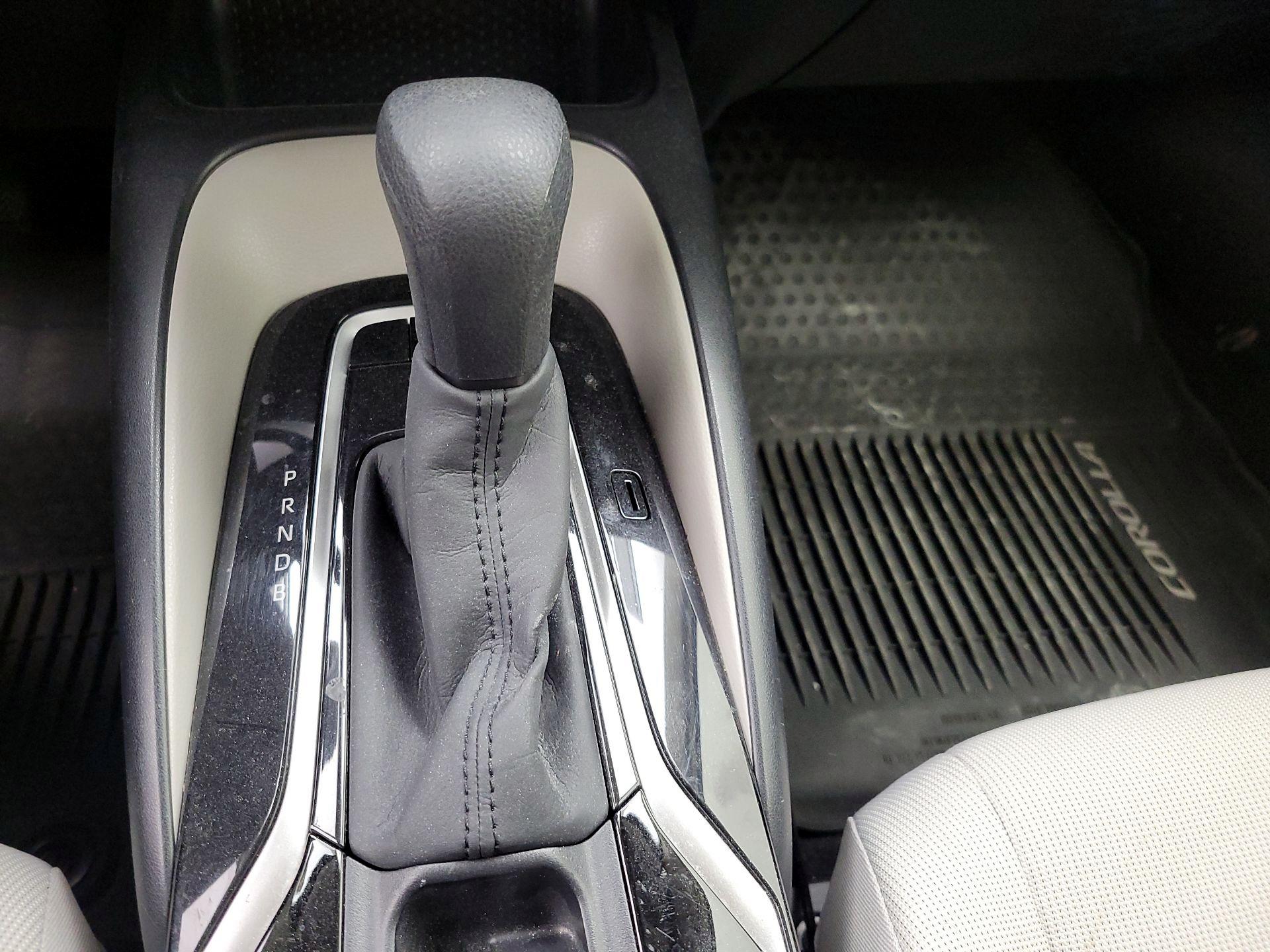 Thumbnail: 2020 Toyota Corolla - 17