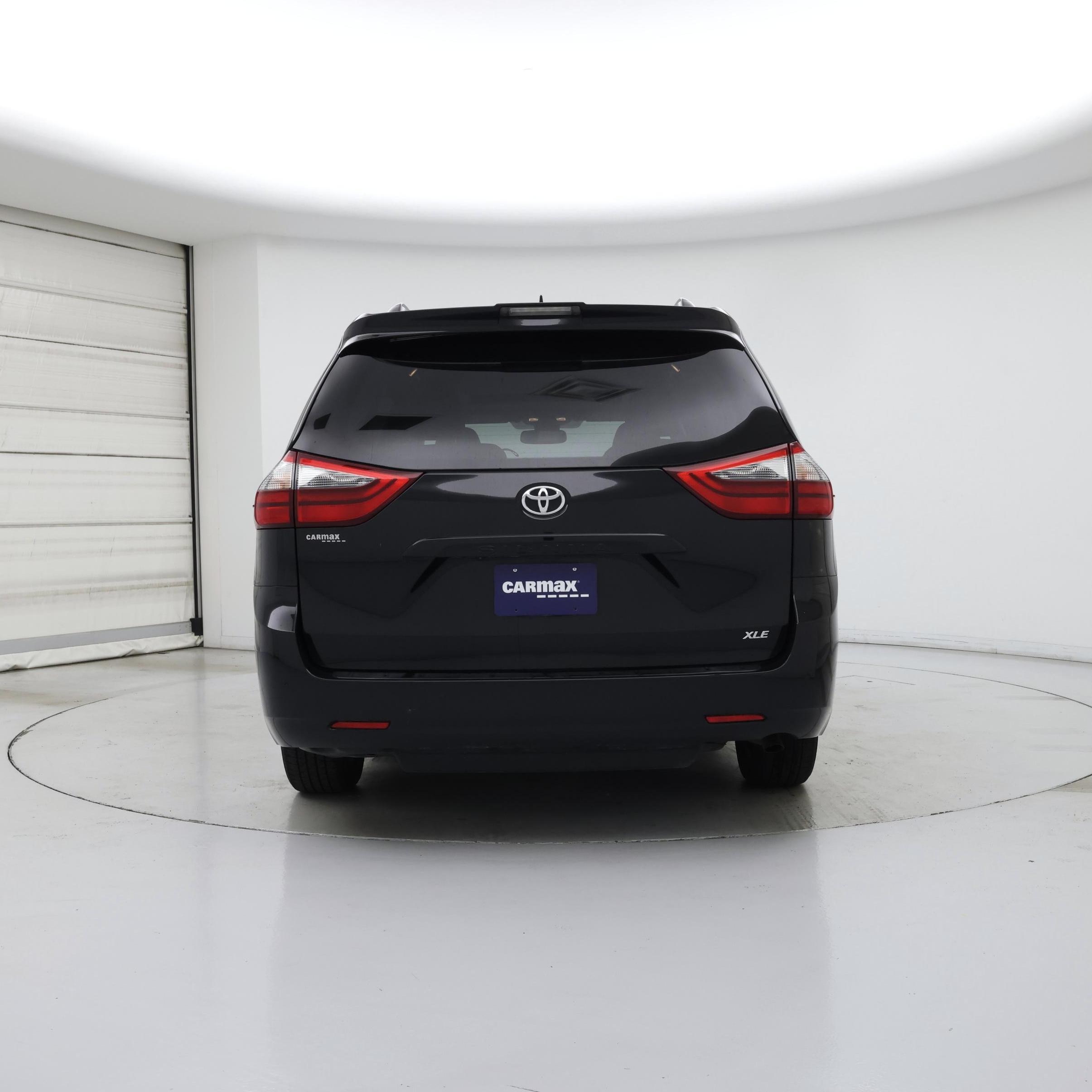Thumbnail: 2020 Toyota Sienna - 6