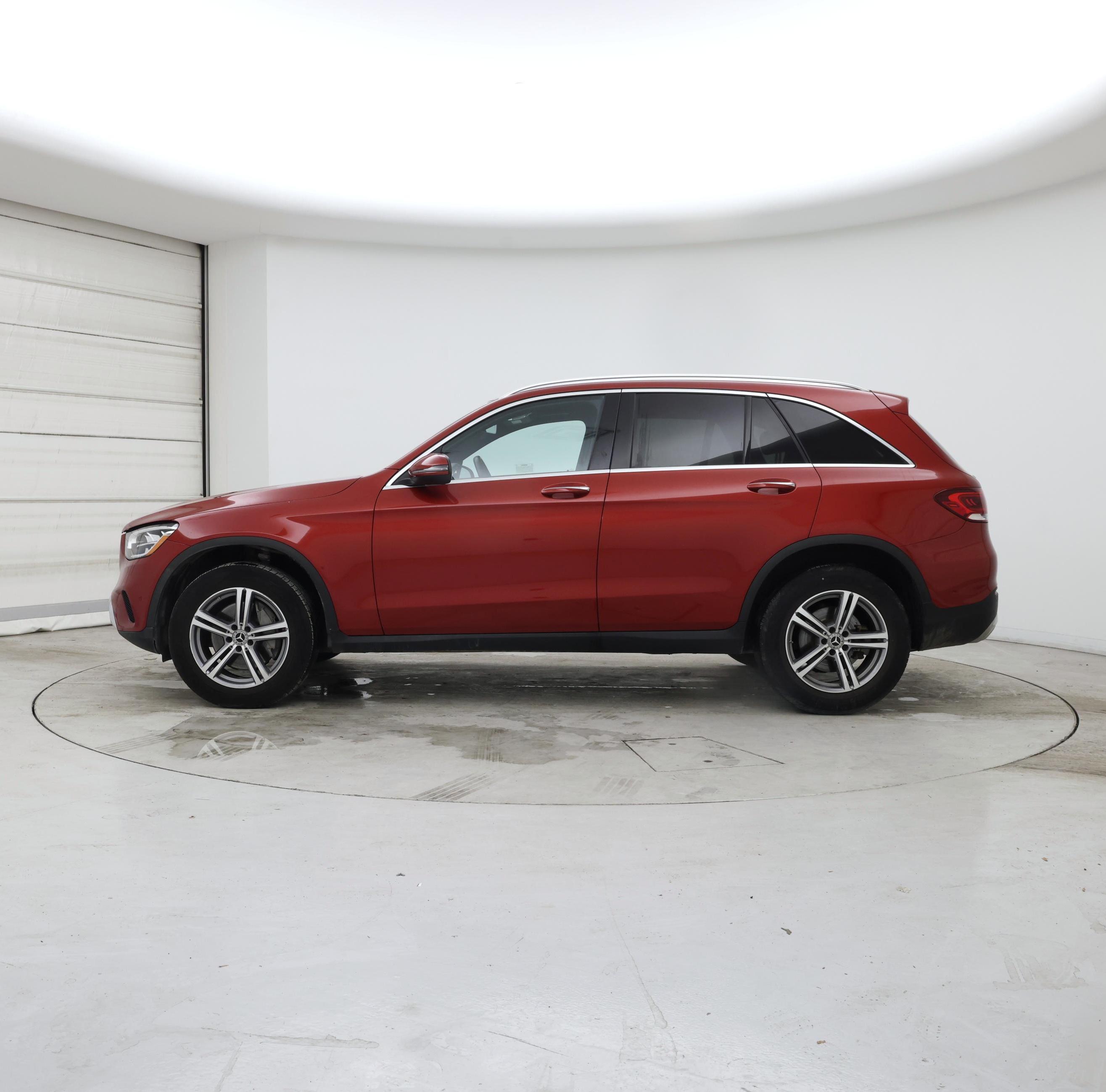 Thumbnail: 2022 Mercedes-Benz GLC - 3