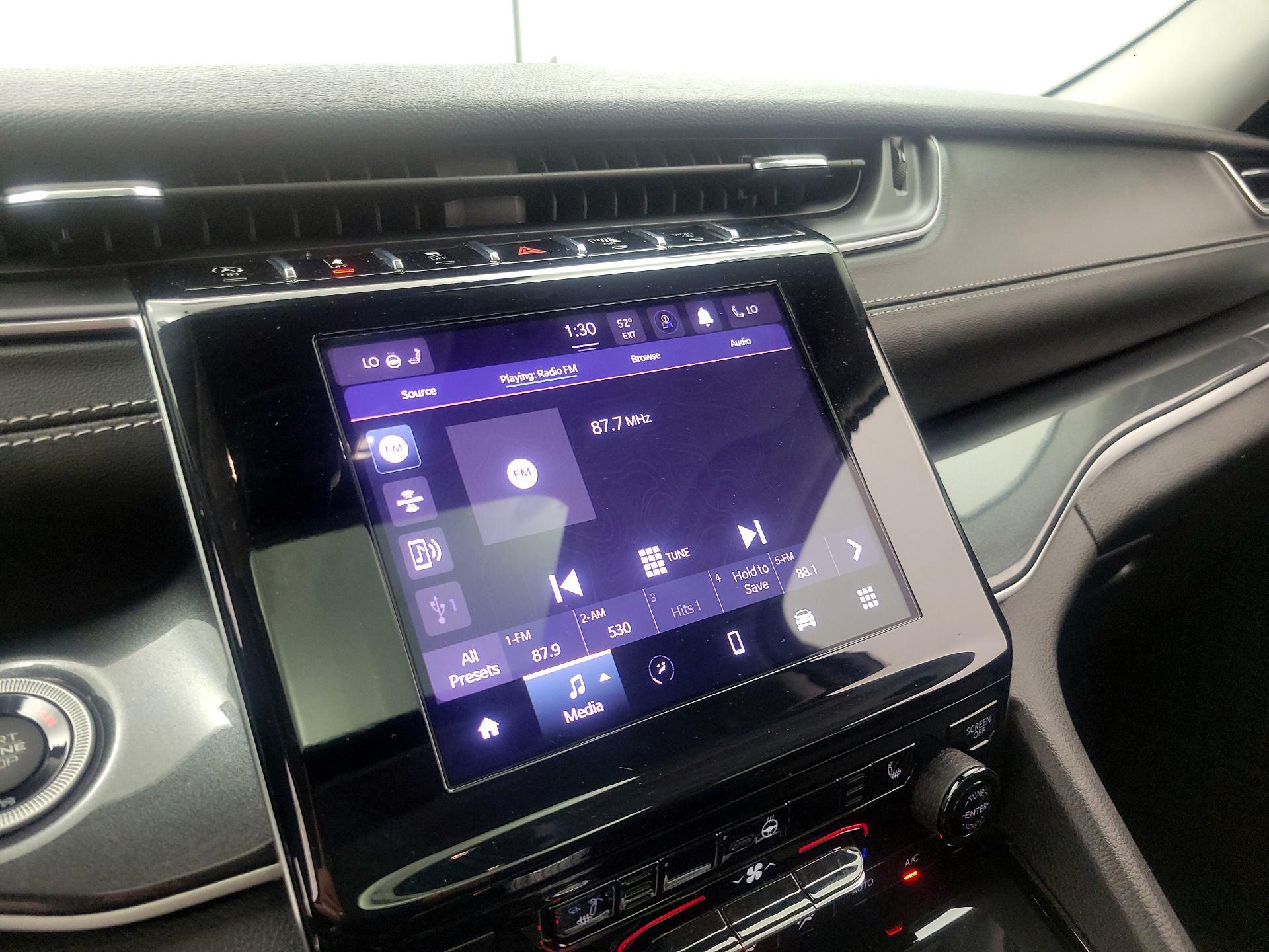 Thumbnail: 2023 Jeep Grand Cherokee - 14