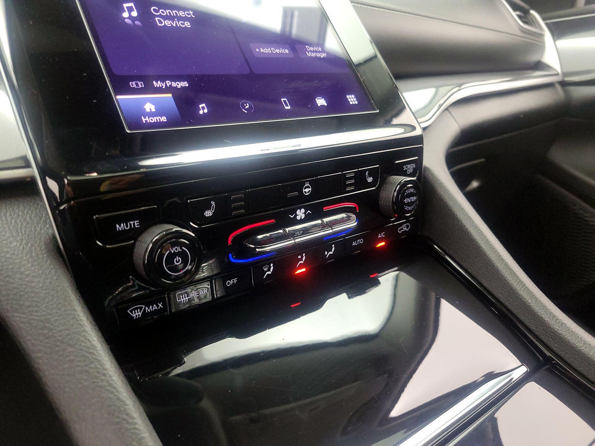 Thumbnail: 2023 Jeep Grand Cherokee - 15