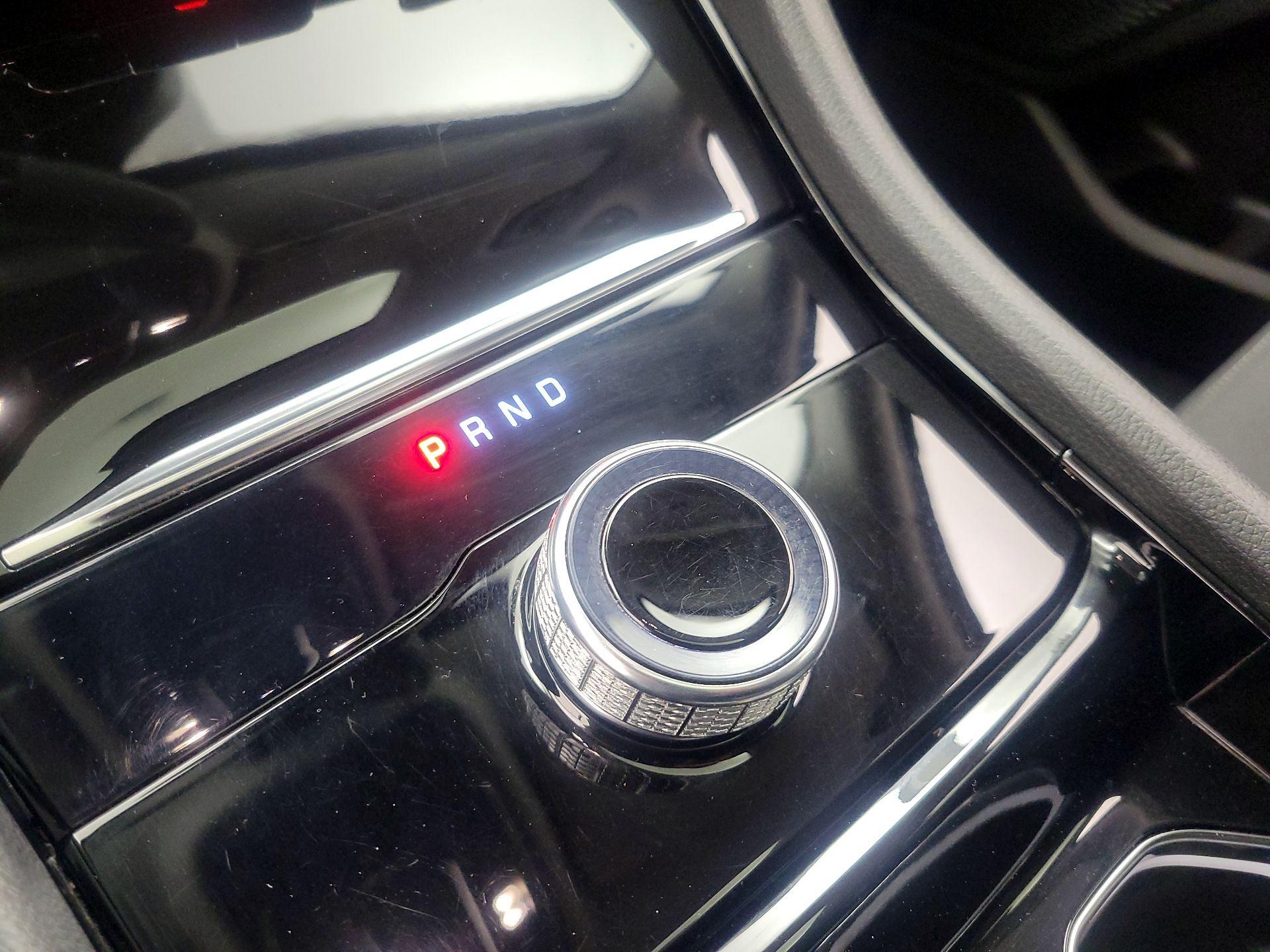 Thumbnail: 2023 Jeep Grand Cherokee - 16