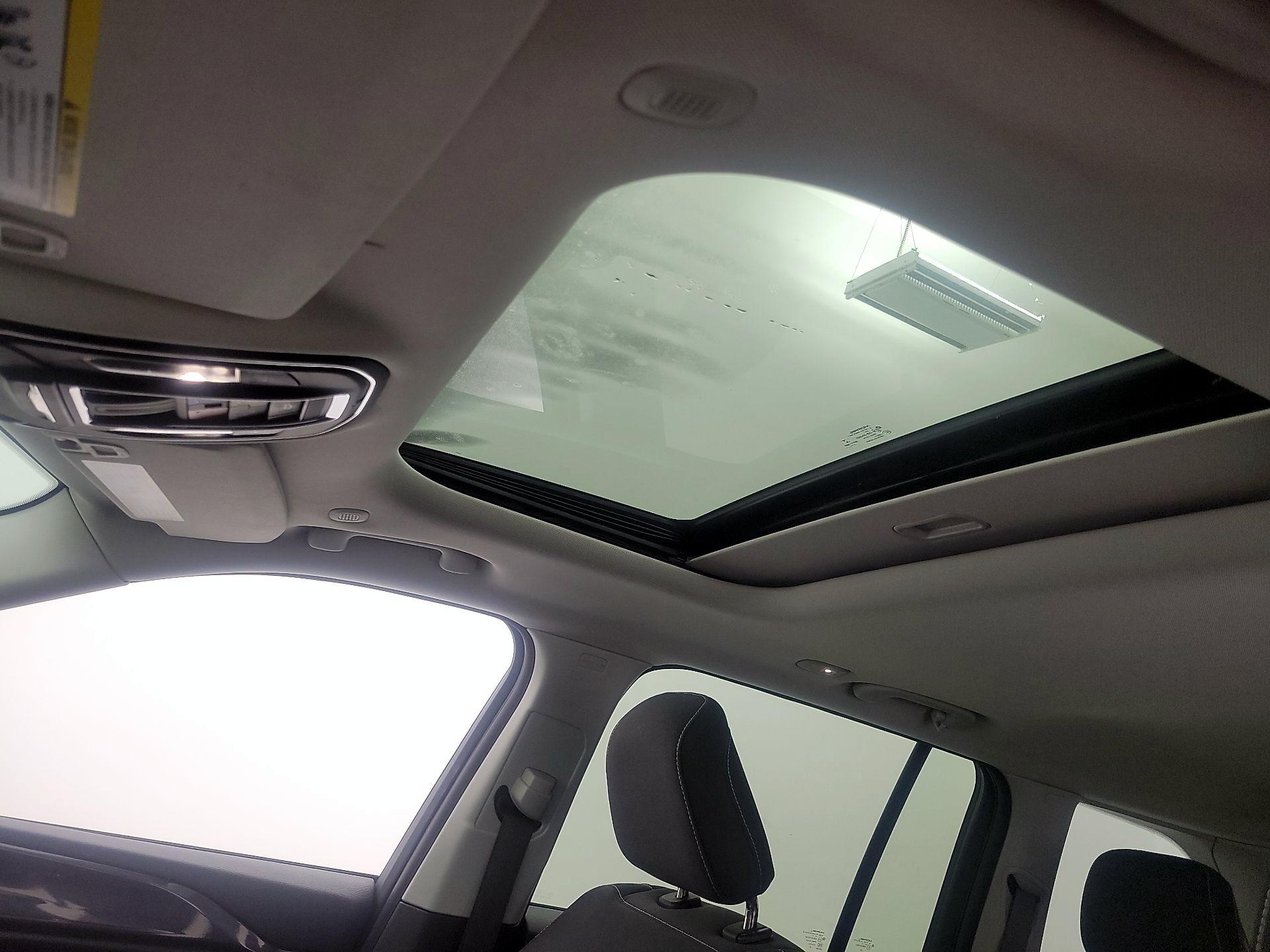 Thumbnail: 2023 Jeep Grand Cherokee - 17