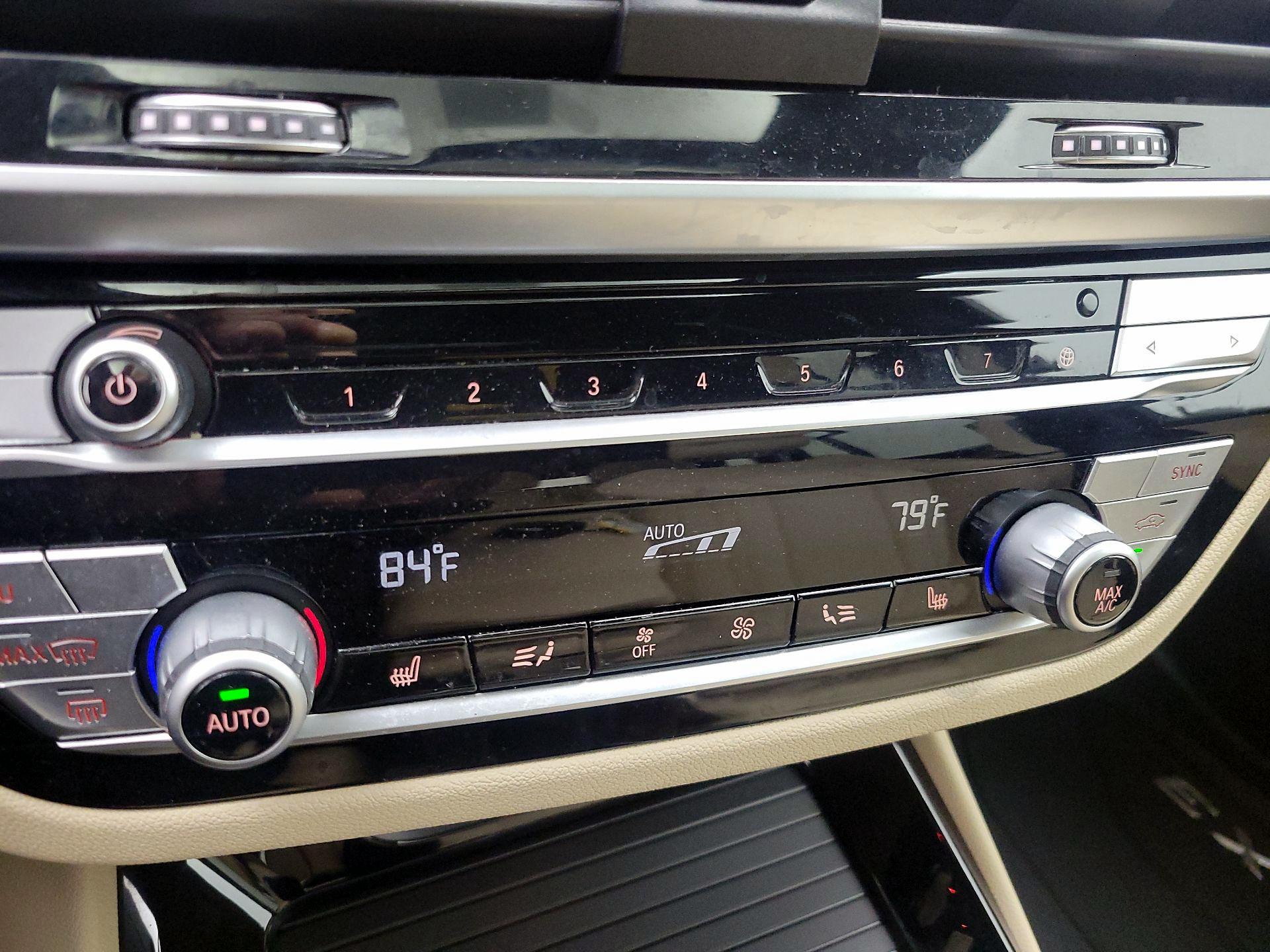 Thumbnail: 2020 BMW X3 - 17