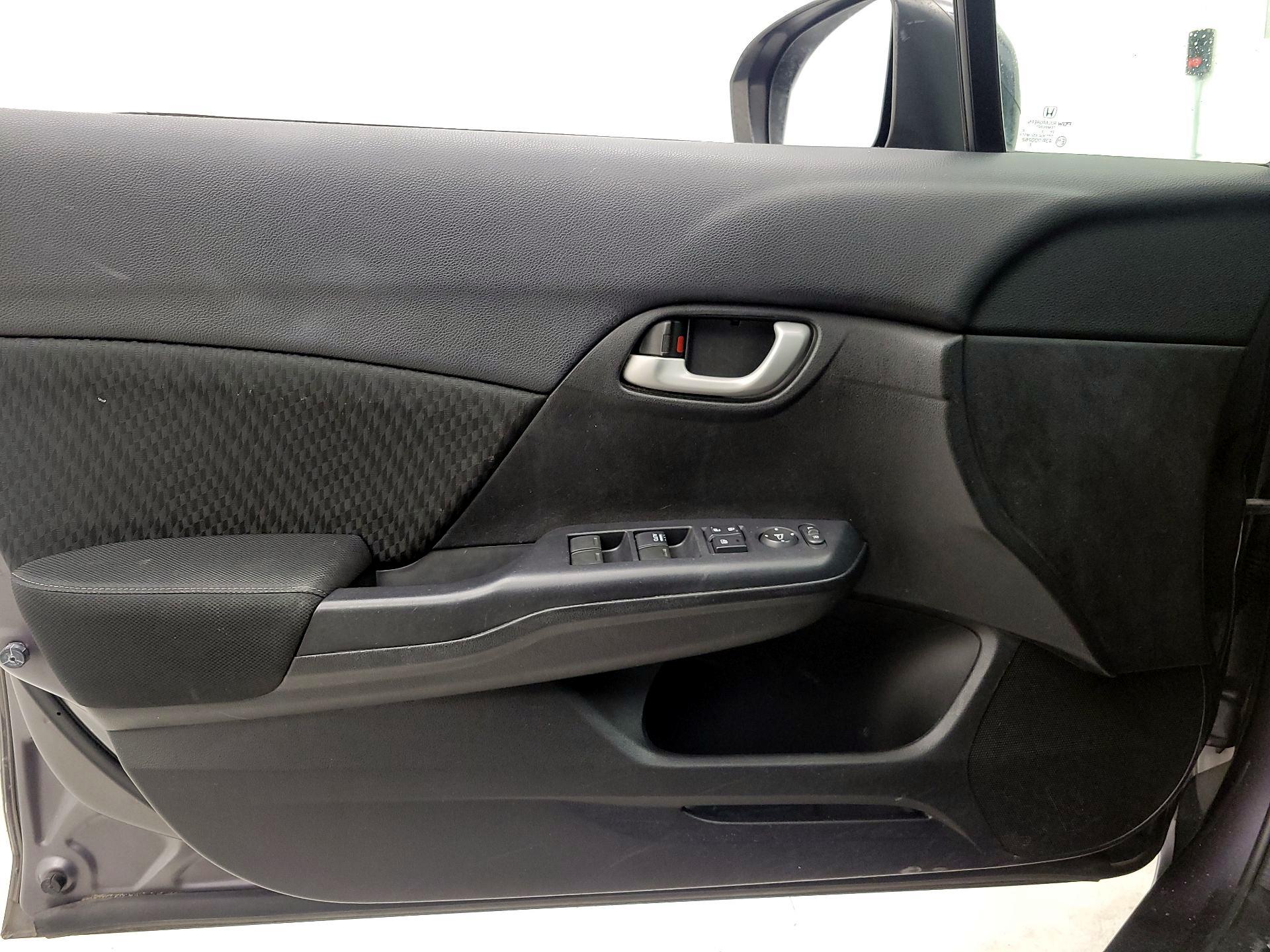 Thumbnail: 2014 Honda Civic - 12