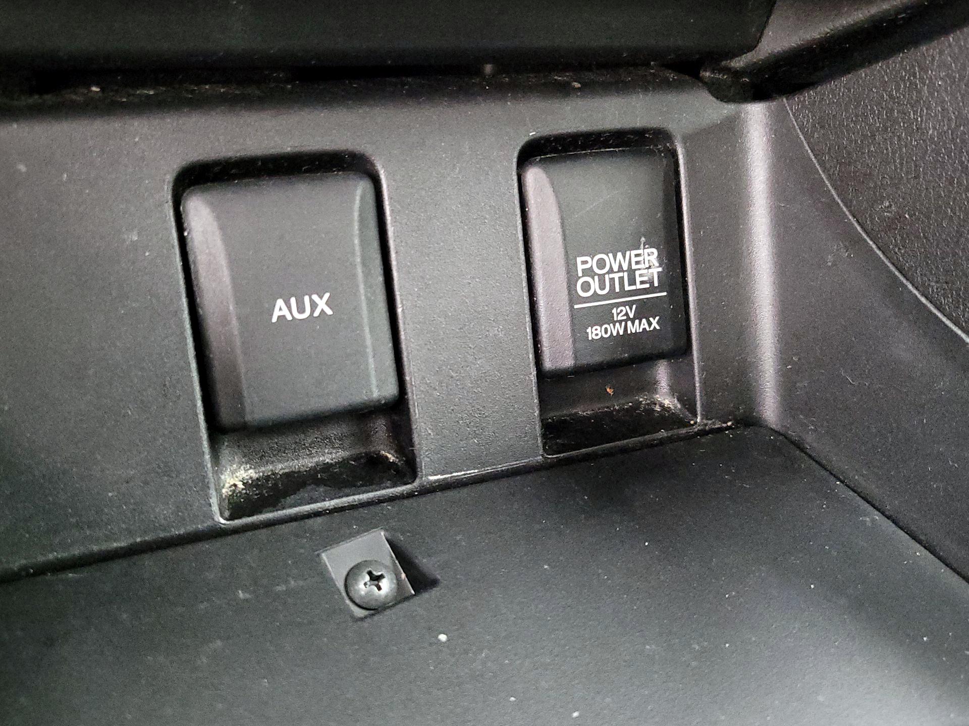 Thumbnail: 2014 Honda Civic - 18