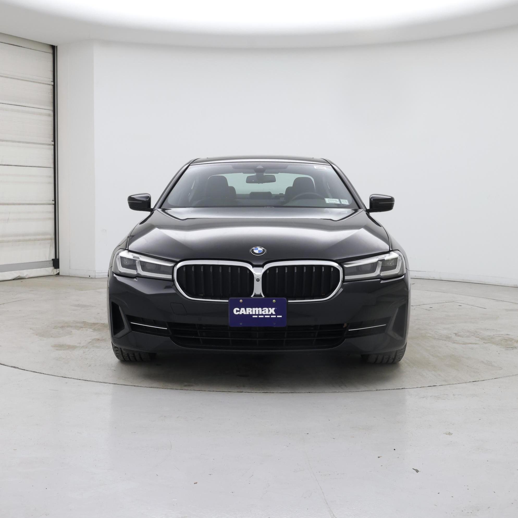Thumbnail: 2021 BMW 5 Series - 5