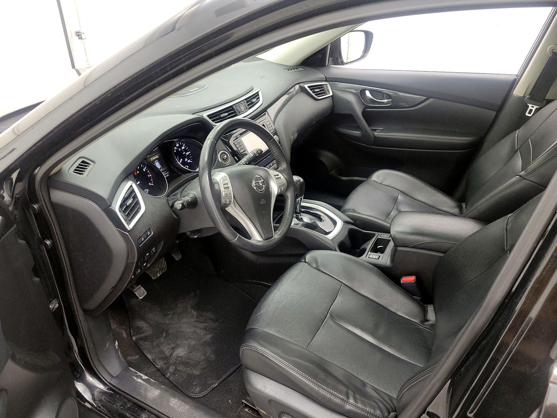 Thumbnail: 2015 Nissan Rogue - 11