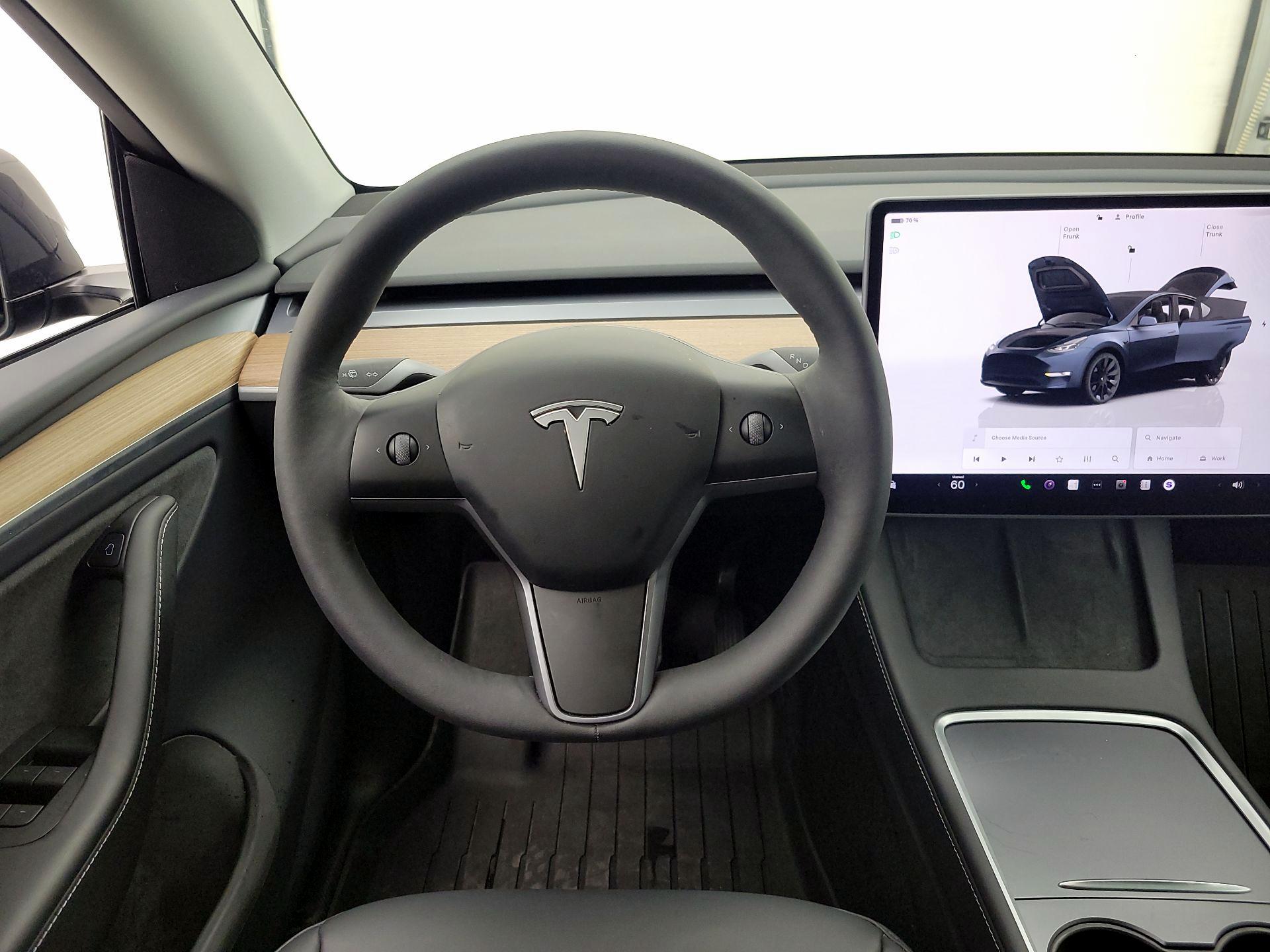 Thumbnail: 2024 Tesla Model Y - 10