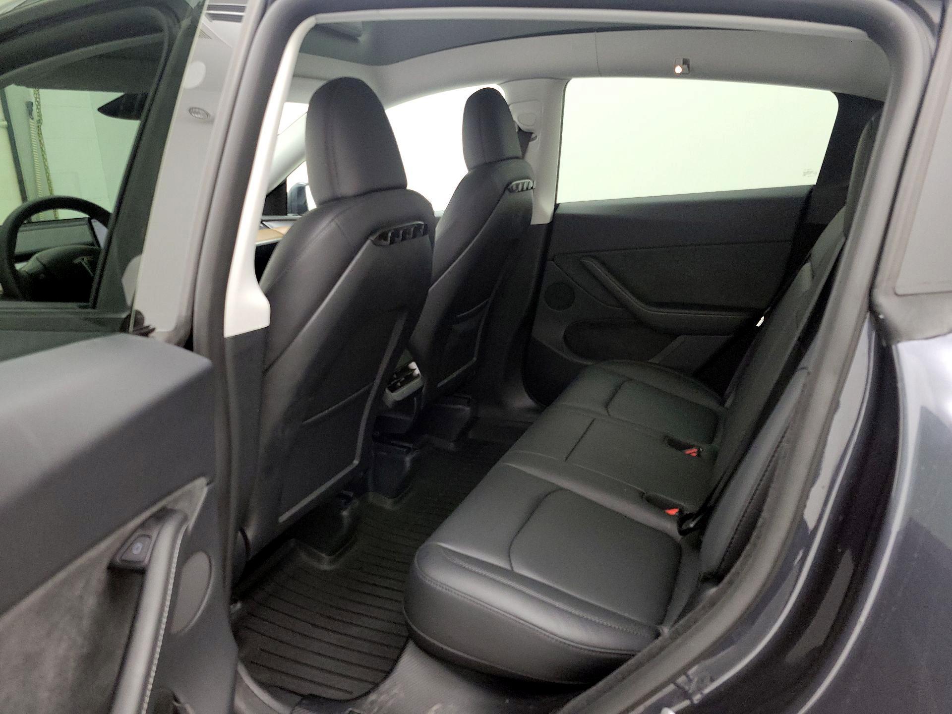 Thumbnail: 2024 Tesla Model Y - 18